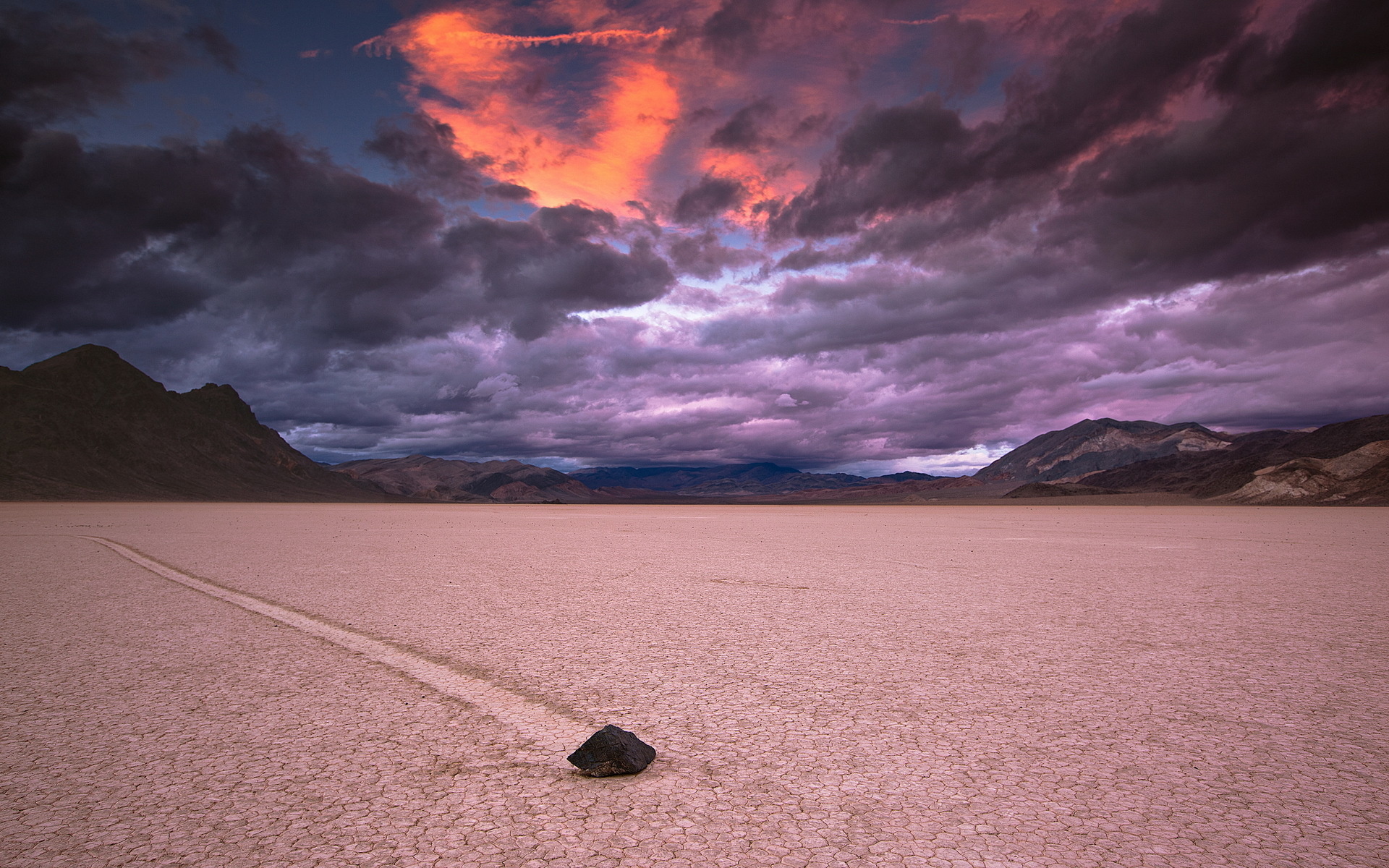 nevada, Desert, Sunset, Landscapes, Travel, Path, Trail, Crack, Mountains, Sky, Clouds Wallpaper