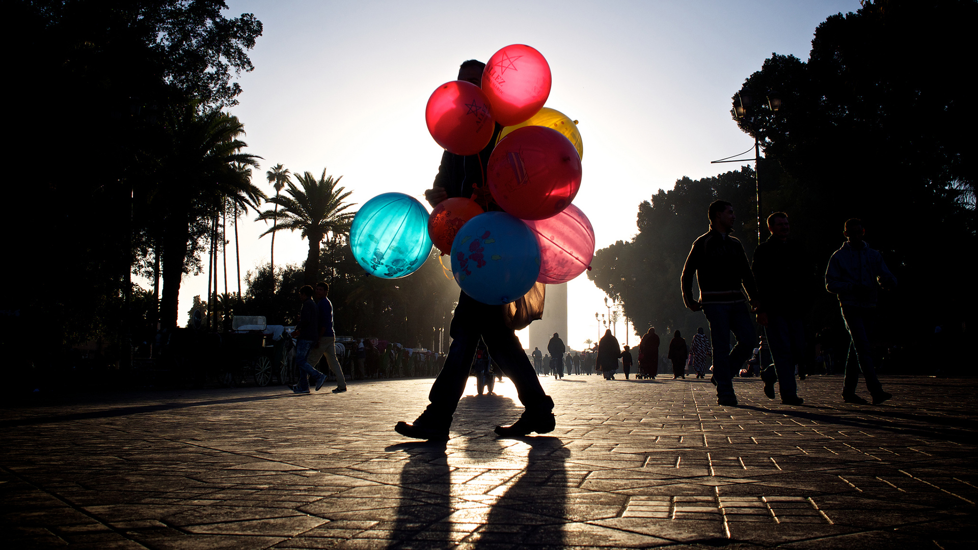 balloons, People, Mood, Sidewalk, Men, Women, Males, Females, Children, Sky Wallpaper