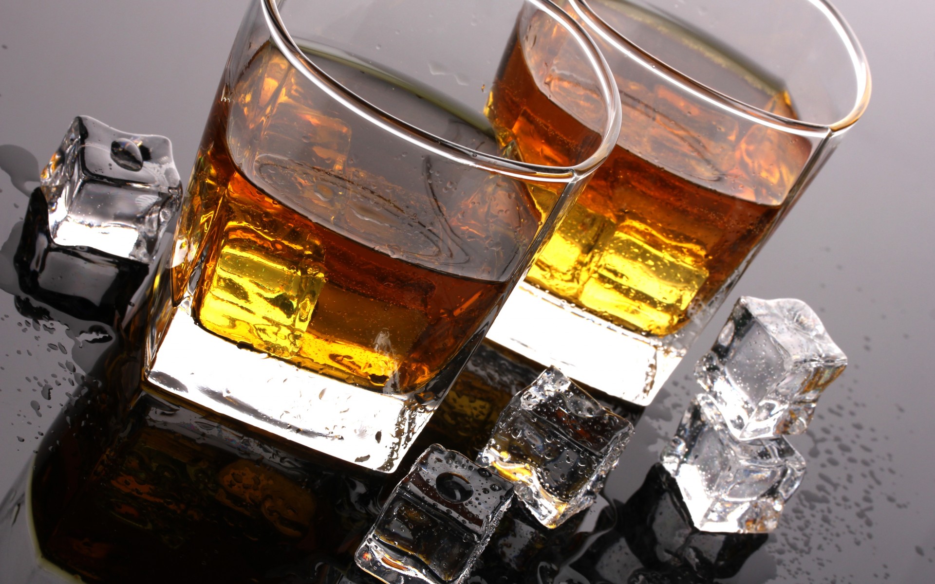 whiskey, Ice, Cubes, Drops, Table, Drink, Glasses, Tumblers, Alcohol Wallpaper