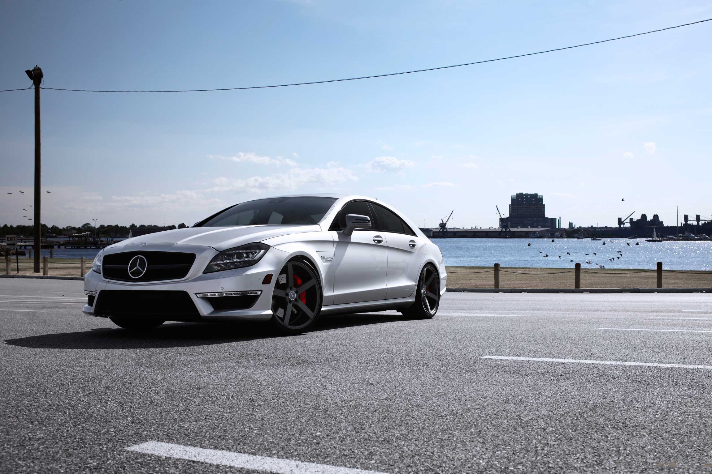 Mercedes e63 CLS 63