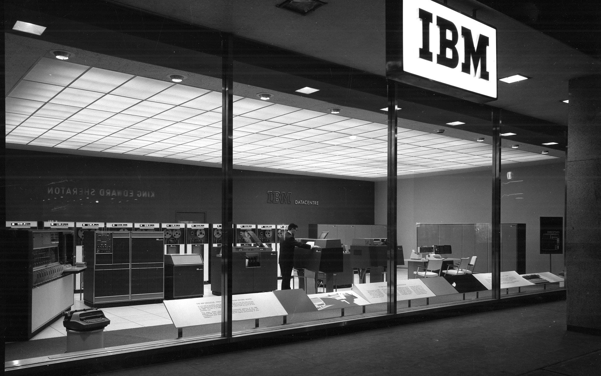 Ibm Computer Wallpapers Hd Desktop And Mobile Backgrounds