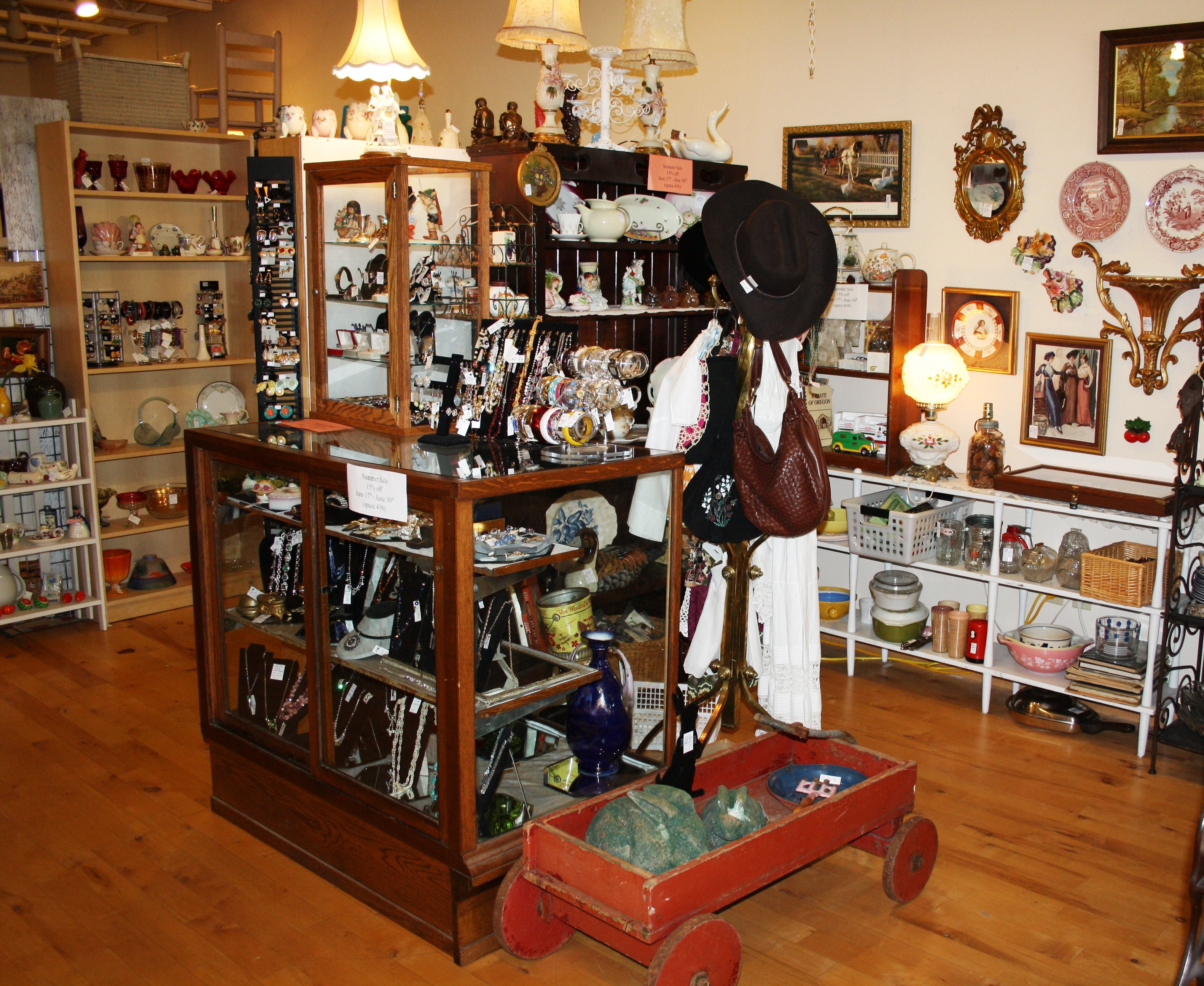 antique, Shop, Vintage, Design, Interior, Room Wallpaper