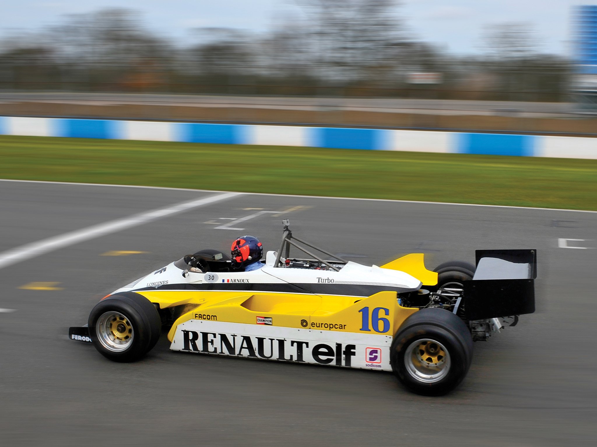 Renault 30. Renault re60. 1982f1. Рено гоночная. Formula b.