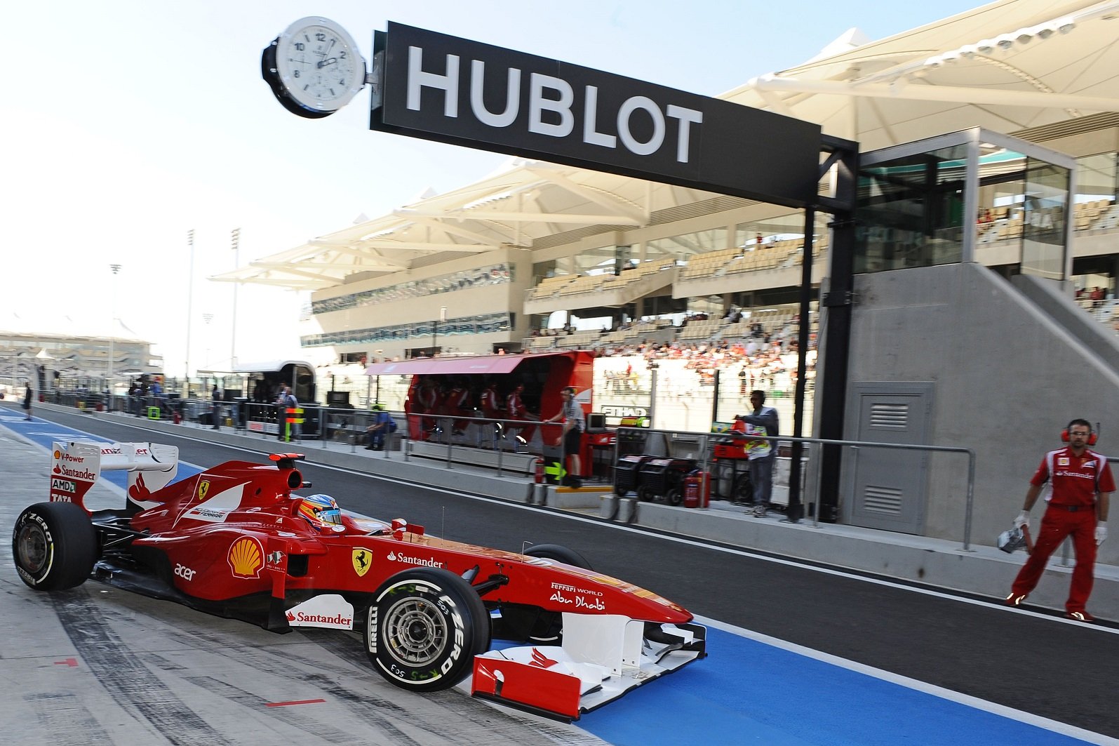 150, 2011, Alonso, Ferrari, Formula, One, Italia, Massa, Pitlane, Scuderia Wallpaper