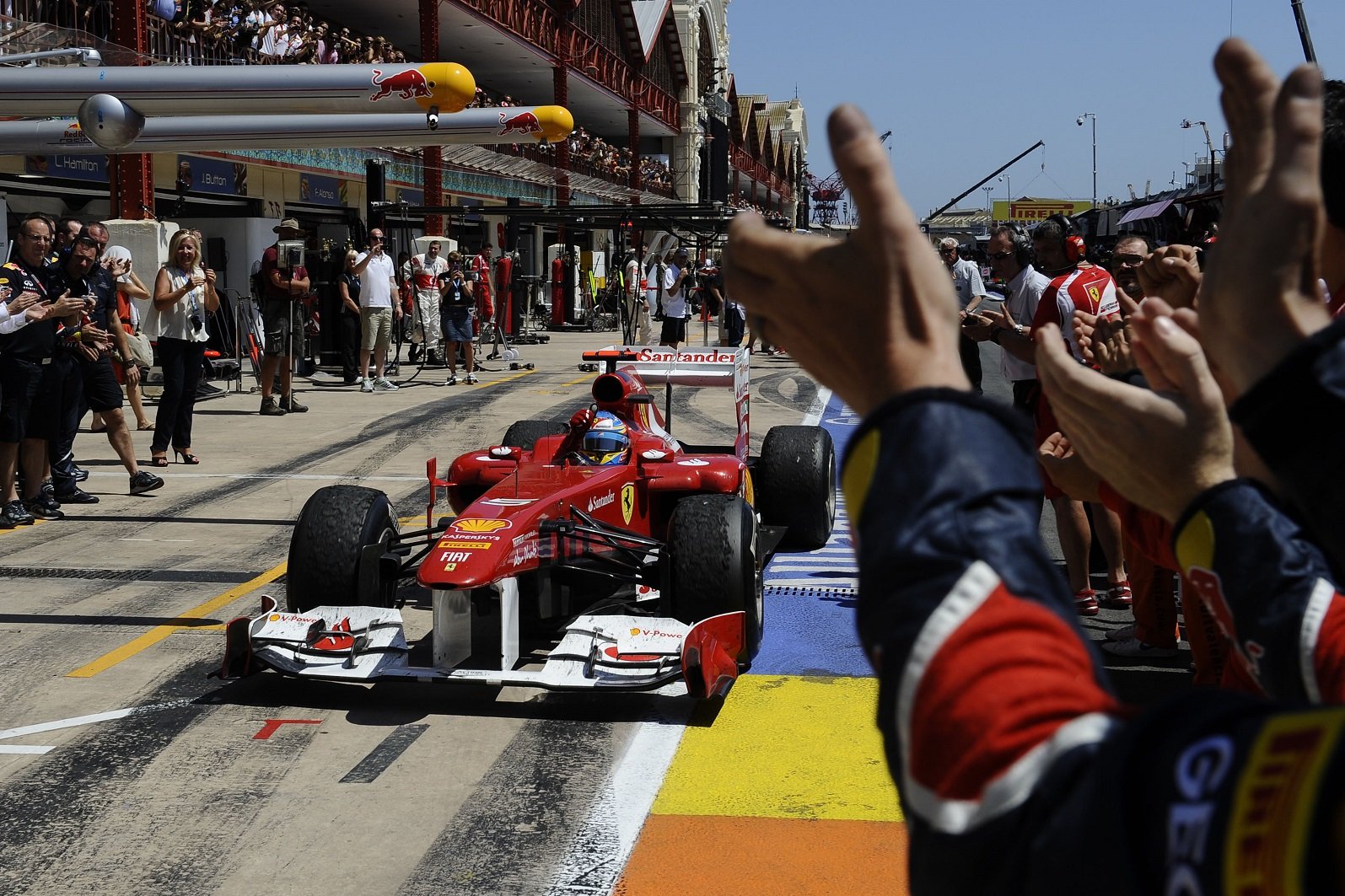 150, 2011, Alonso, Ferrari, Formula, One, Italia, Massa, Pitlane, Scuderia Wallpaper