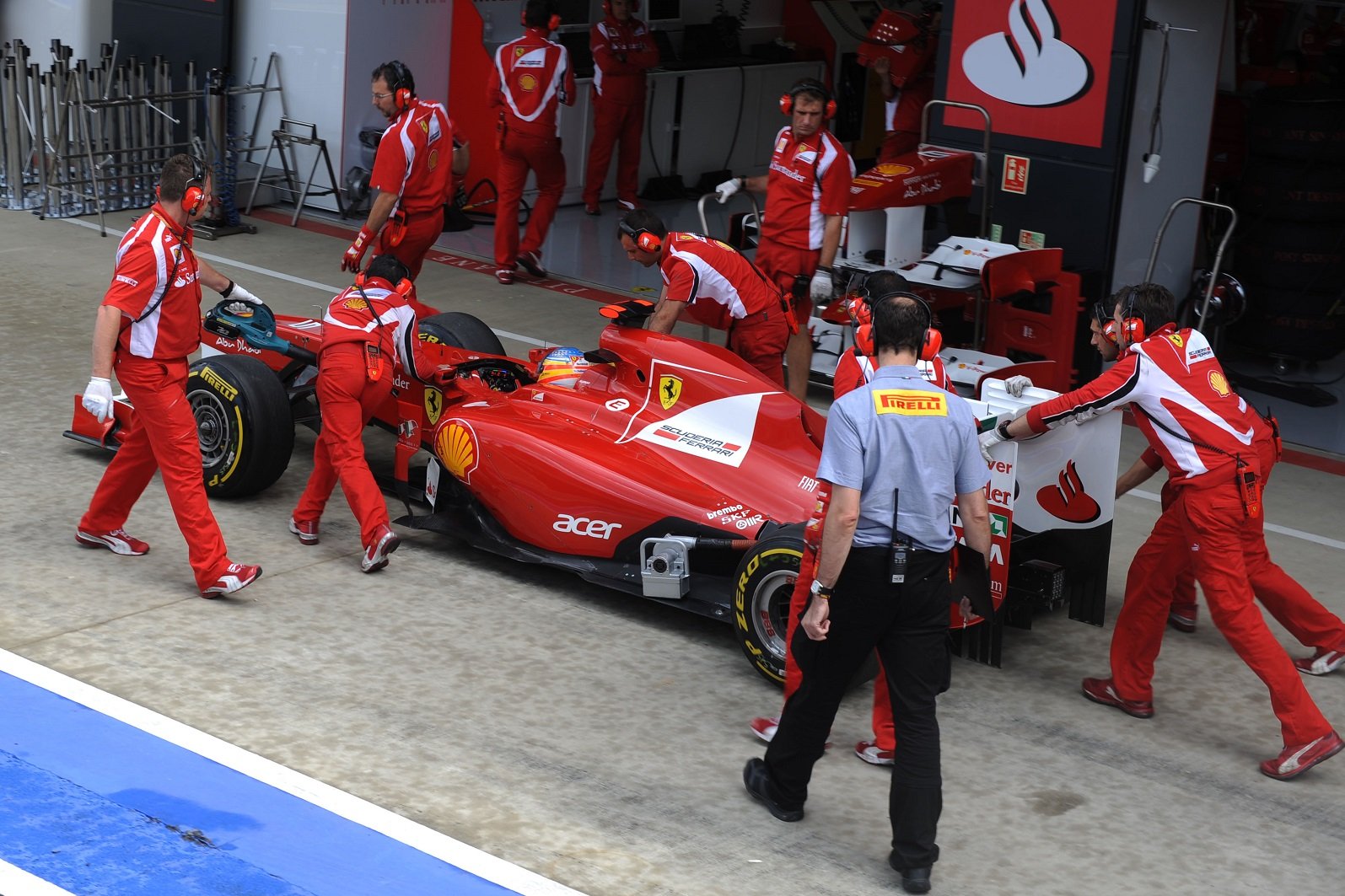 150, 2011, Alonso, Ferrari, Formula, One, Italia, Massa, Pitlane, Scuderia Wallpaper