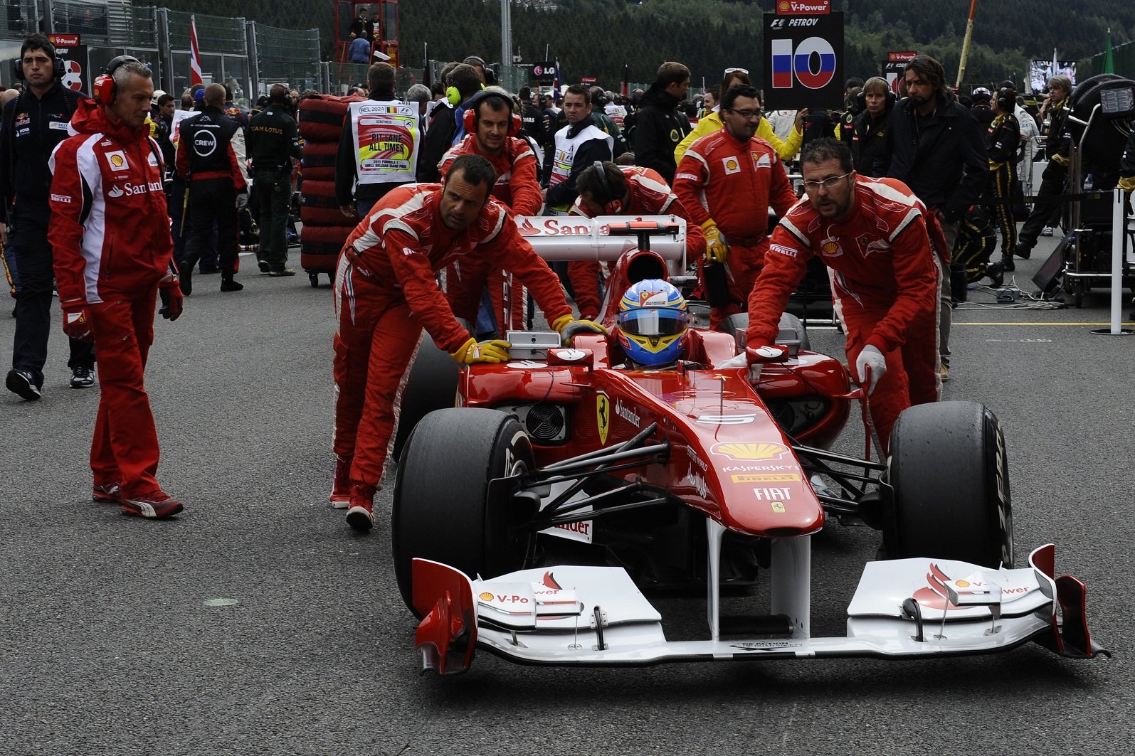 150, 2011, Alonso, Ferrari, Formula, One, Italia, Massa, Pitlane, Scuderia Wallpaper