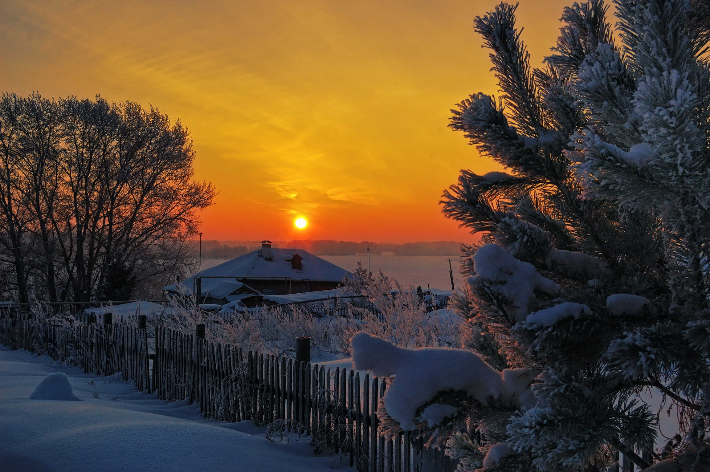 architecture, Buildings, Houses, Winter, Snow, Trees, Sky, Sunset, Sunrise, Fence Wallpaper