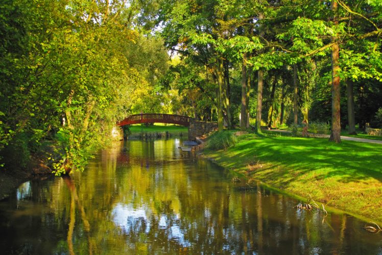 poland, Park, River, Bridge, Sochaczew, Trees, Grass, Nature HD Wallpaper Desktop Background