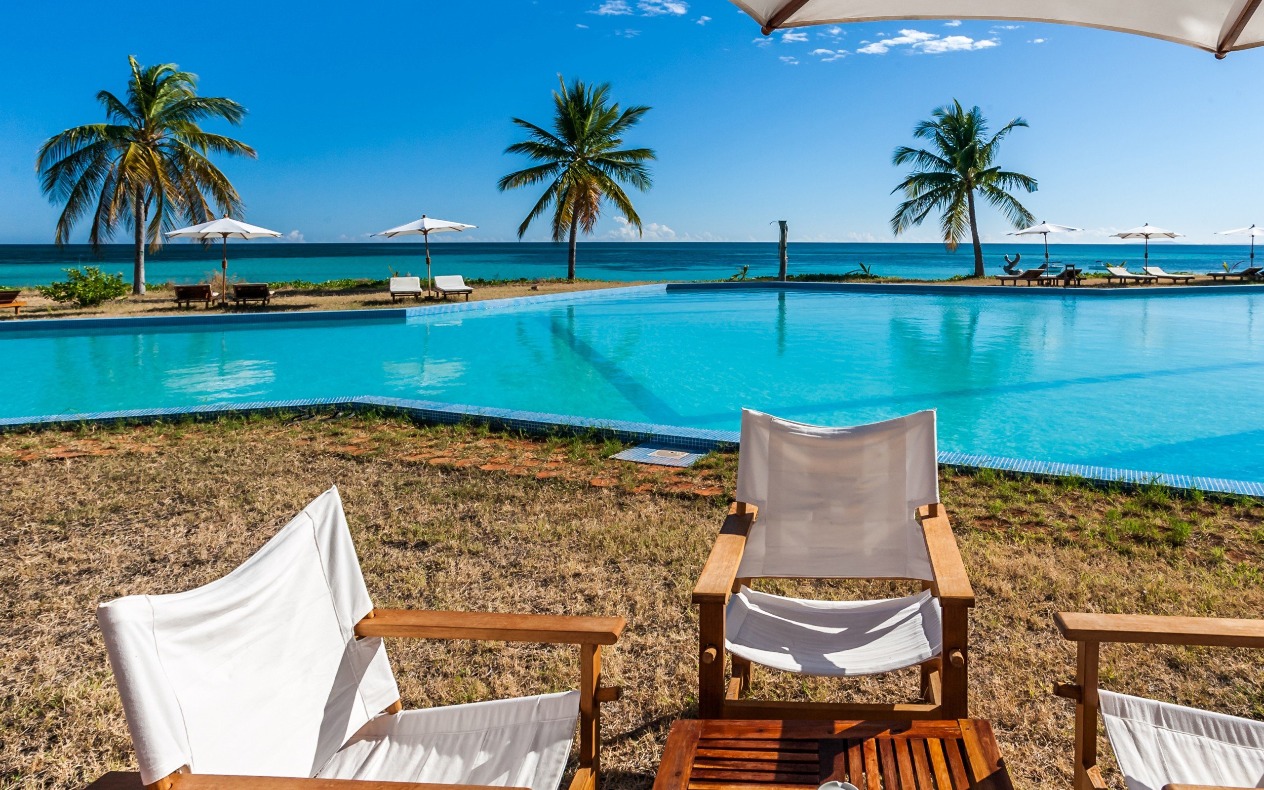 sea, Blue, Chairs, Palms, Pool Wallpaper