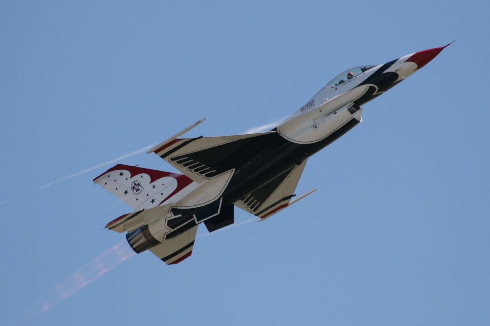 u, S, A, F, Thunderbirds, F 16, Fighting, Falcon, Fighter, Army, Jet, Aircrafts, Acrobatic Wallpaper