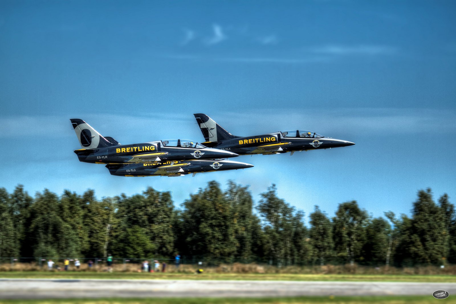 aero, L 39, Albatros, Breitling, Jet, Team, Acrobatic, Aircrafts Wallpaper