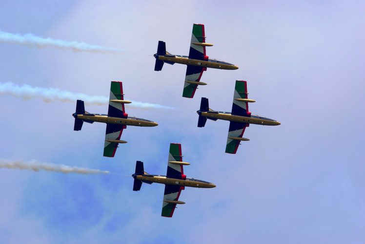 aermacchi, Mb 339nat, Al, Fursan, Jet, Team, Acrobatic, United, Arab, Emirates, Aircrafts HD Wallpaper Desktop Background