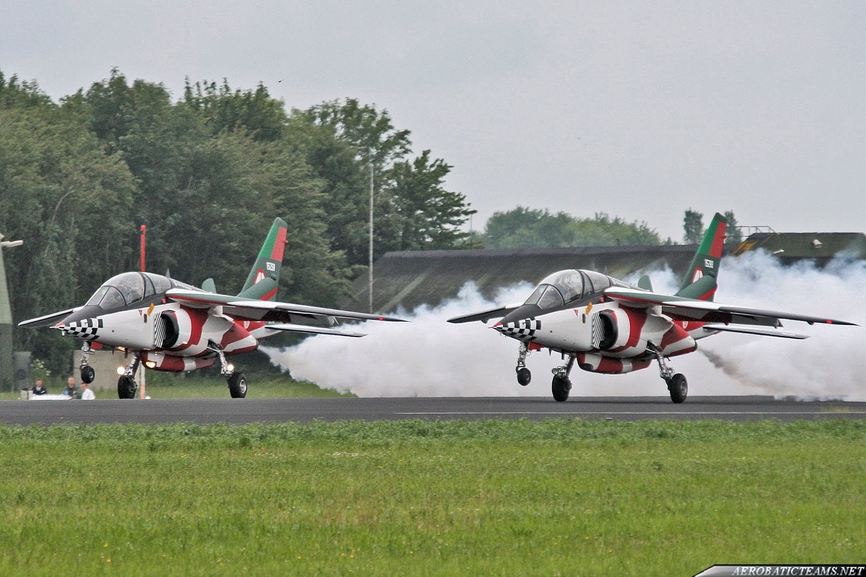 alpha, Jet, A attack, Asas, De, Portugal, Jet, Team, Acrobati Wallpaper