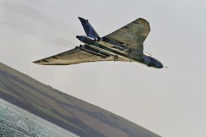 hawker, Siddeley, Vulcan, B 2, Avro, Royal, Air, Force, England, Delta, Wing, Strategic, Bomber, Aircrafts