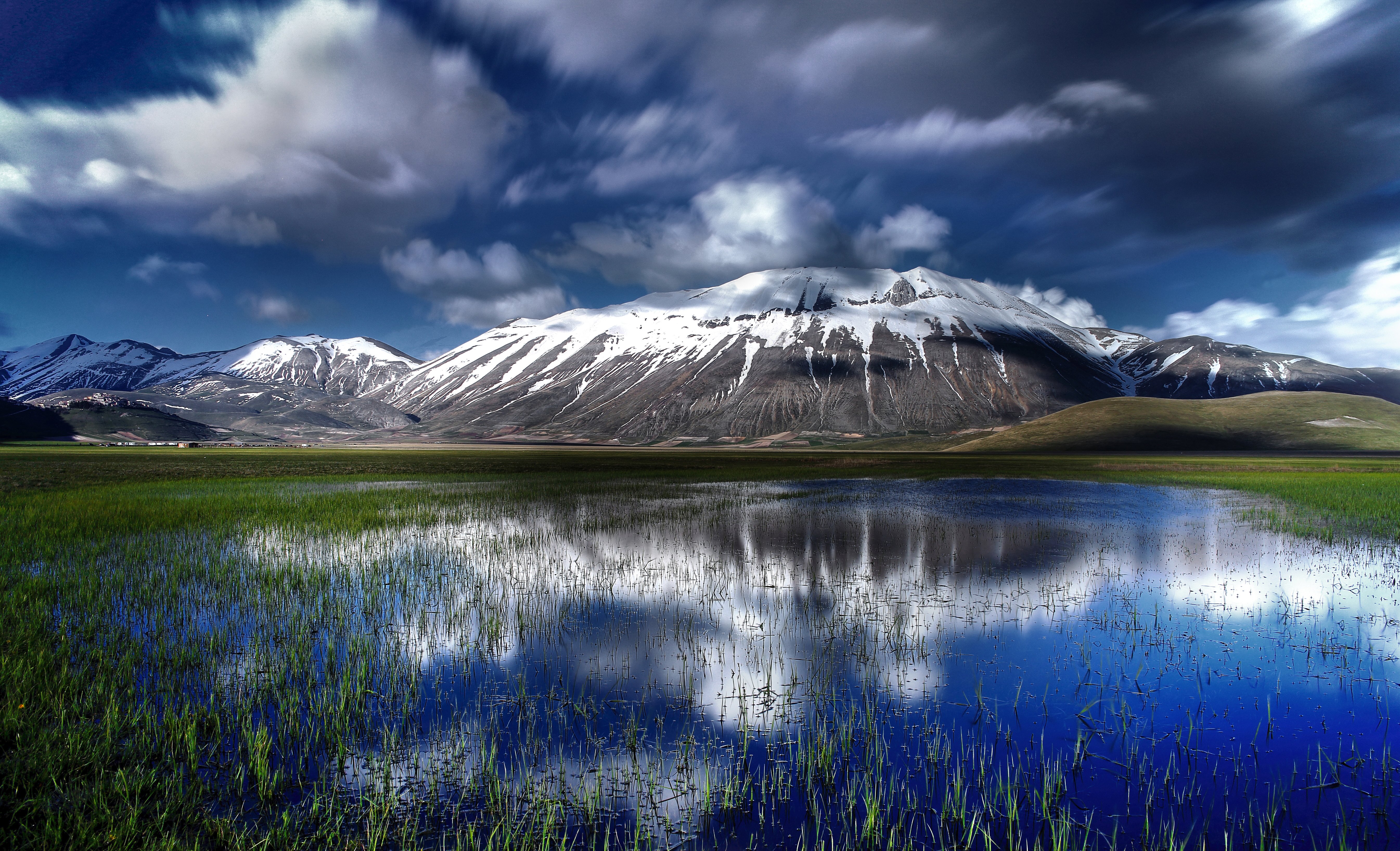 sibillini, National, Park, Italy, Mountains, Volcano, Lake, Reflection, Snow Wallpaper