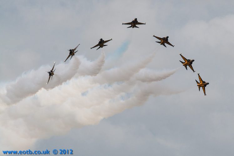 air, Aircrafts, Black, Eagles, Aerobatic, Team, T 50, Golden, Eagle, South, Korean, Jets HD Wallpaper Desktop Background