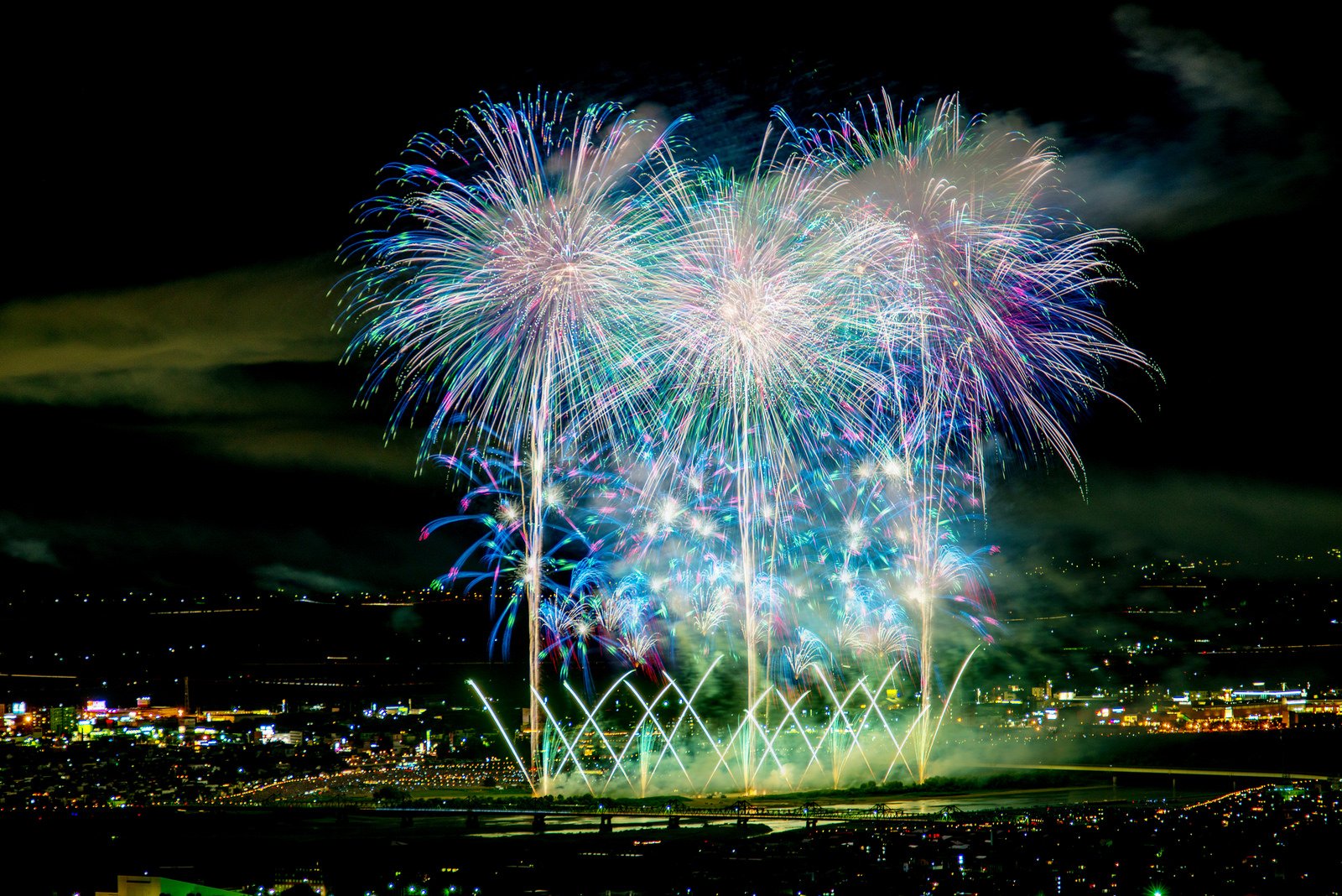 fireworks, Feu, Dand039artifice, Night, Light, Sky Wallpaper