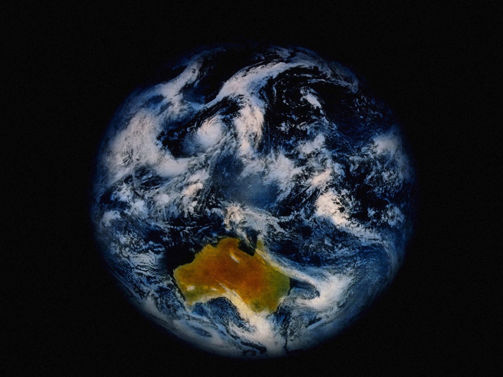 Космонавтам видны планеты. Планета земля. Земля из космоса. Земной шар в космосе. Планета земля картинка.