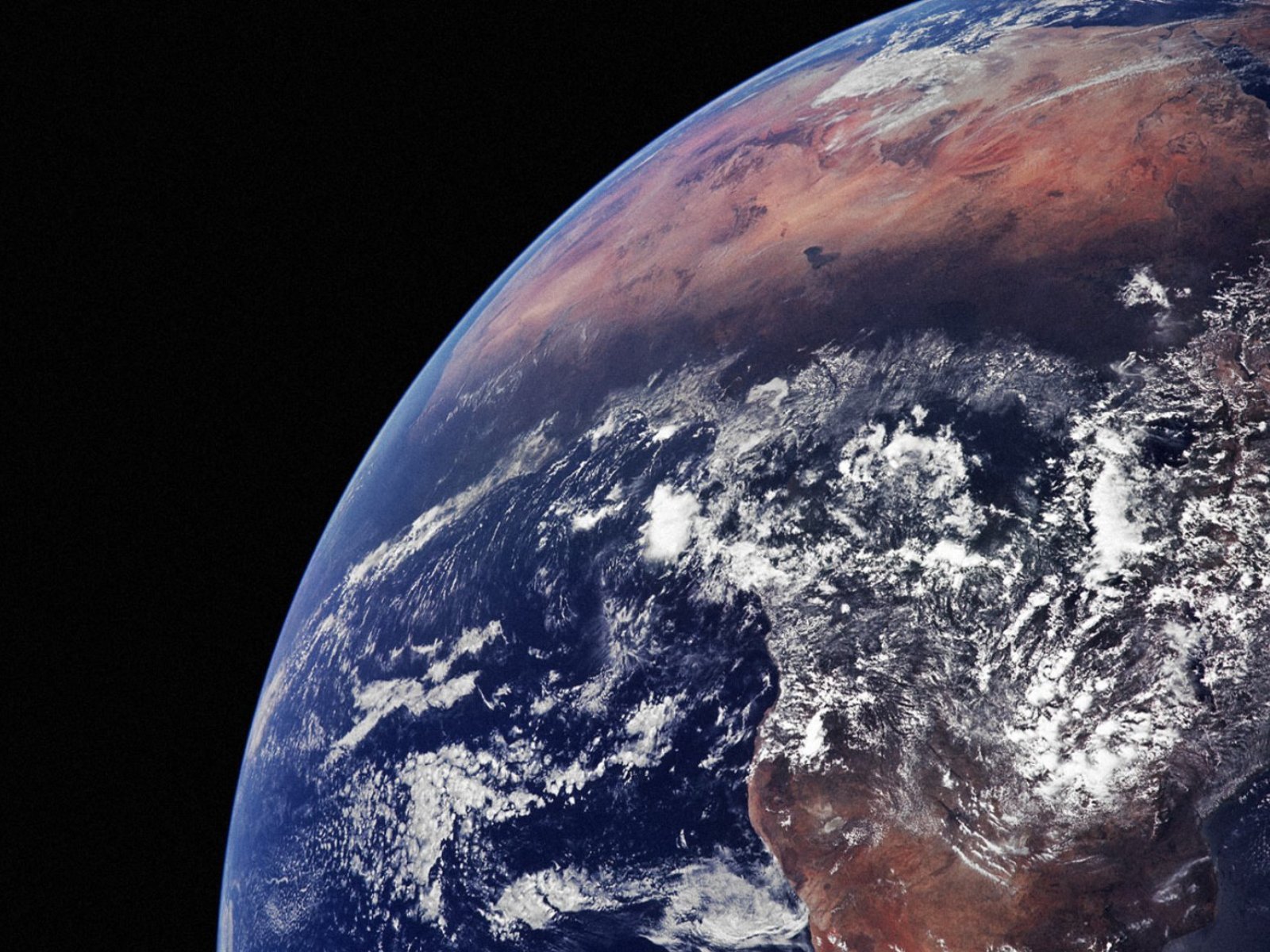 Фото земли из космоса гагарина