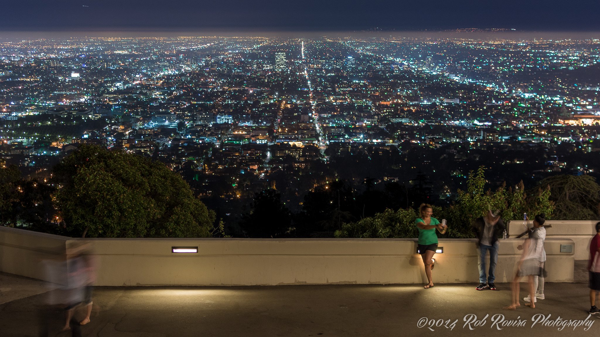 Вид на Лос Анджелес с голливудских холмов