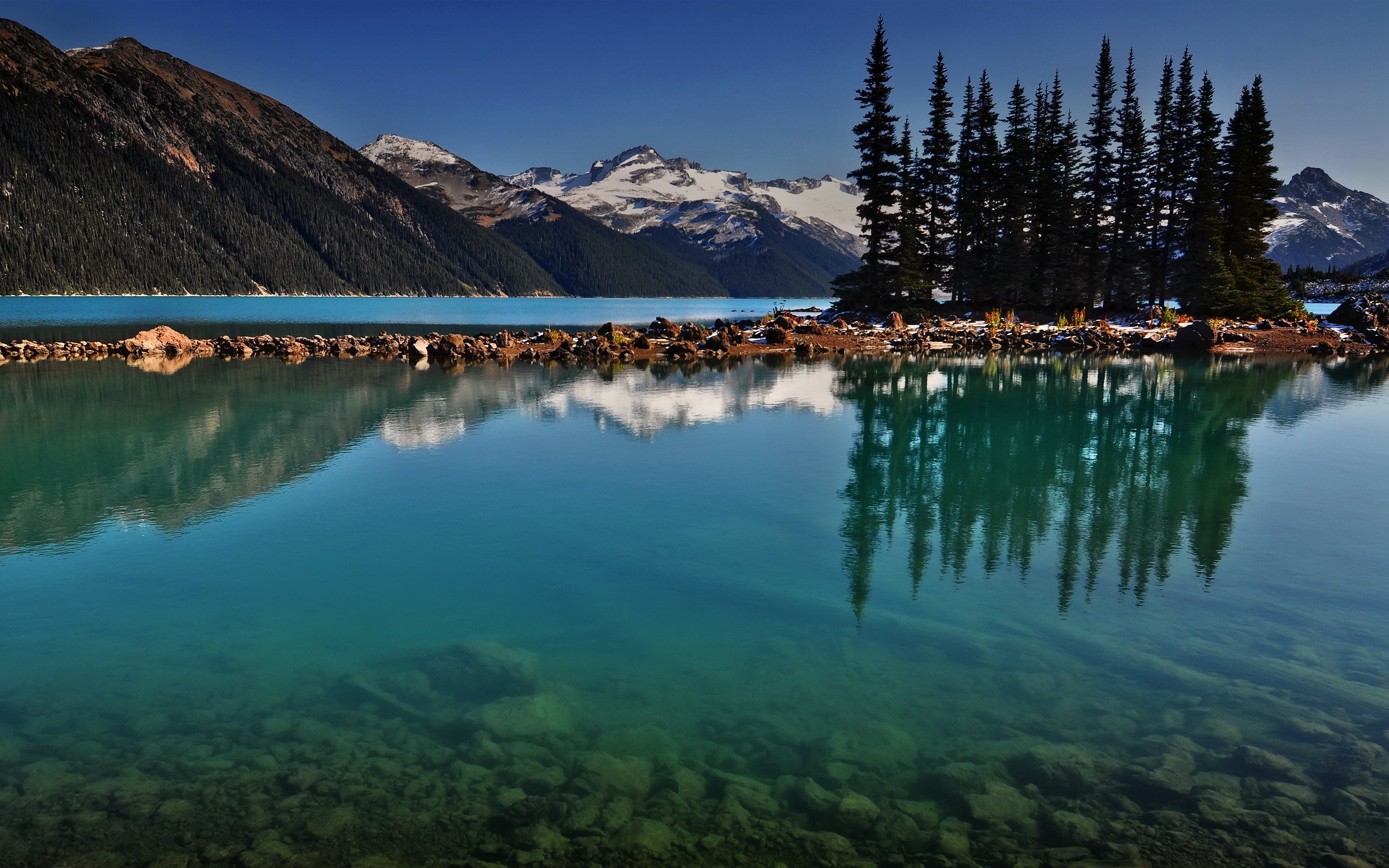 mountains, Nature, Snow, Rocks, Green, Sky, River, Lake Wallpaper