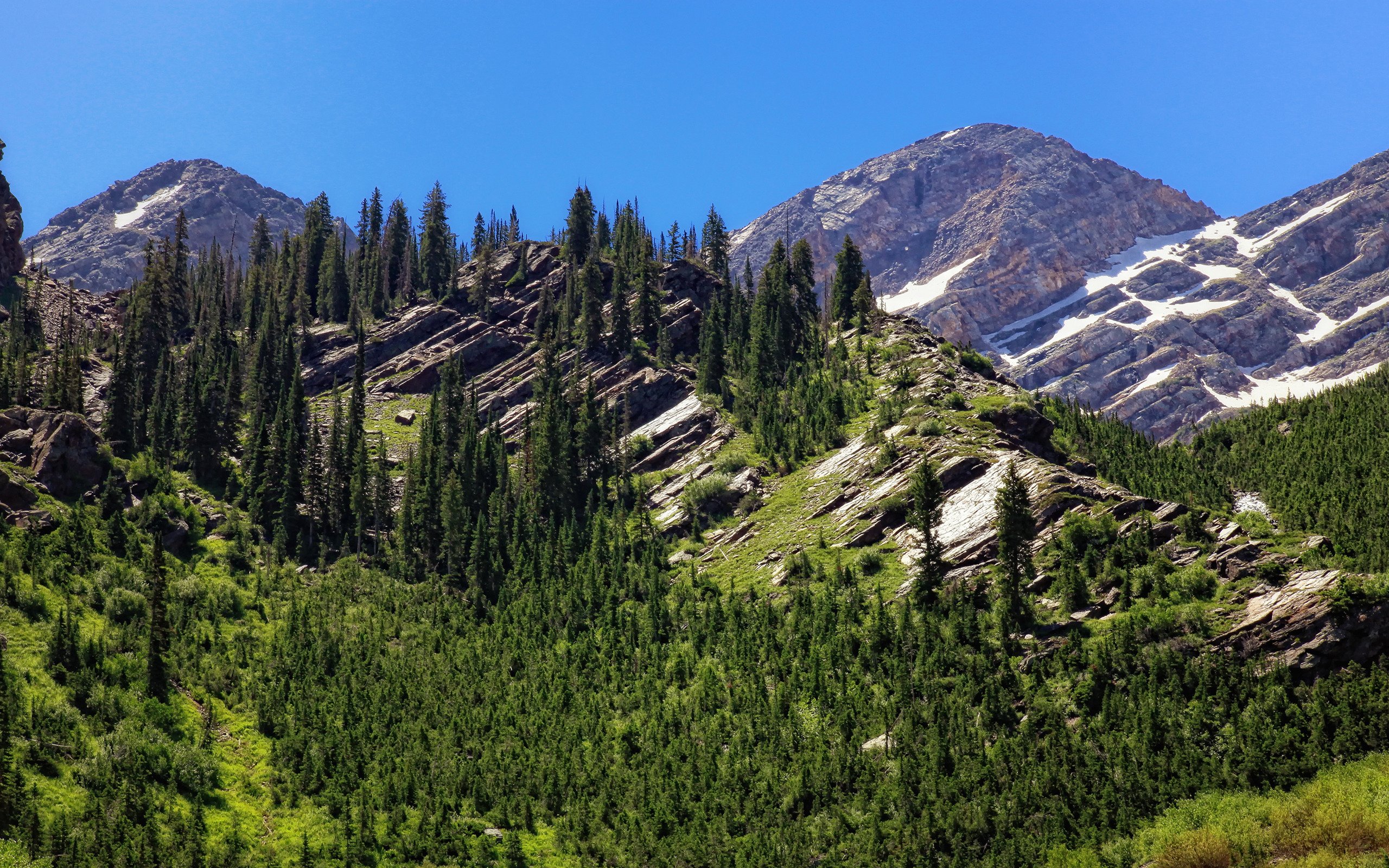 mountains, Nature, Snow, Rocks, Green, Sky, River, Lake Wallpaper