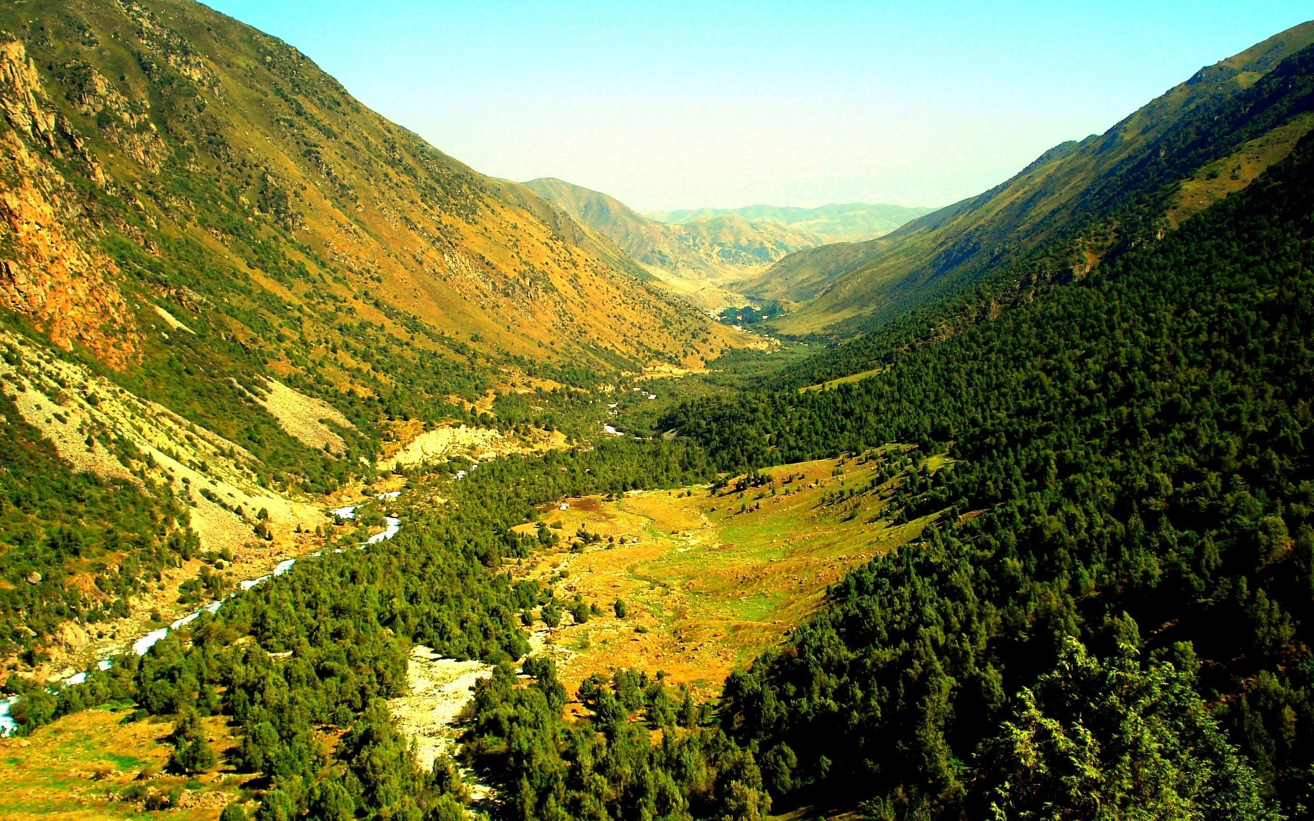 mountains, Nature, Snow, Rocks, Green, Sky, River, Lake Wallpaper