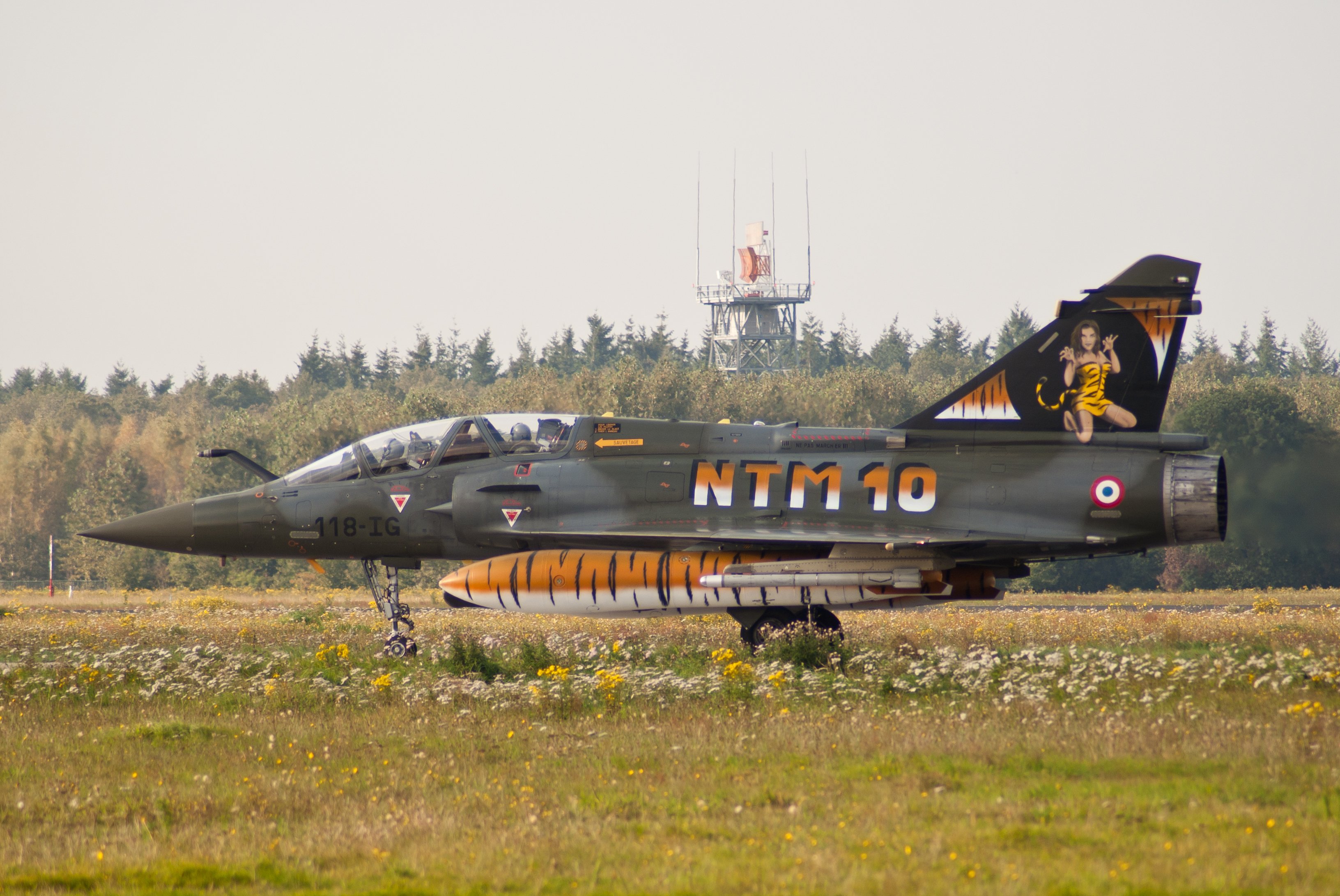 2000, Aircraft, Army, Attack, Dassault, Fighter, Jet, Military, Mirage, French Wallpaper