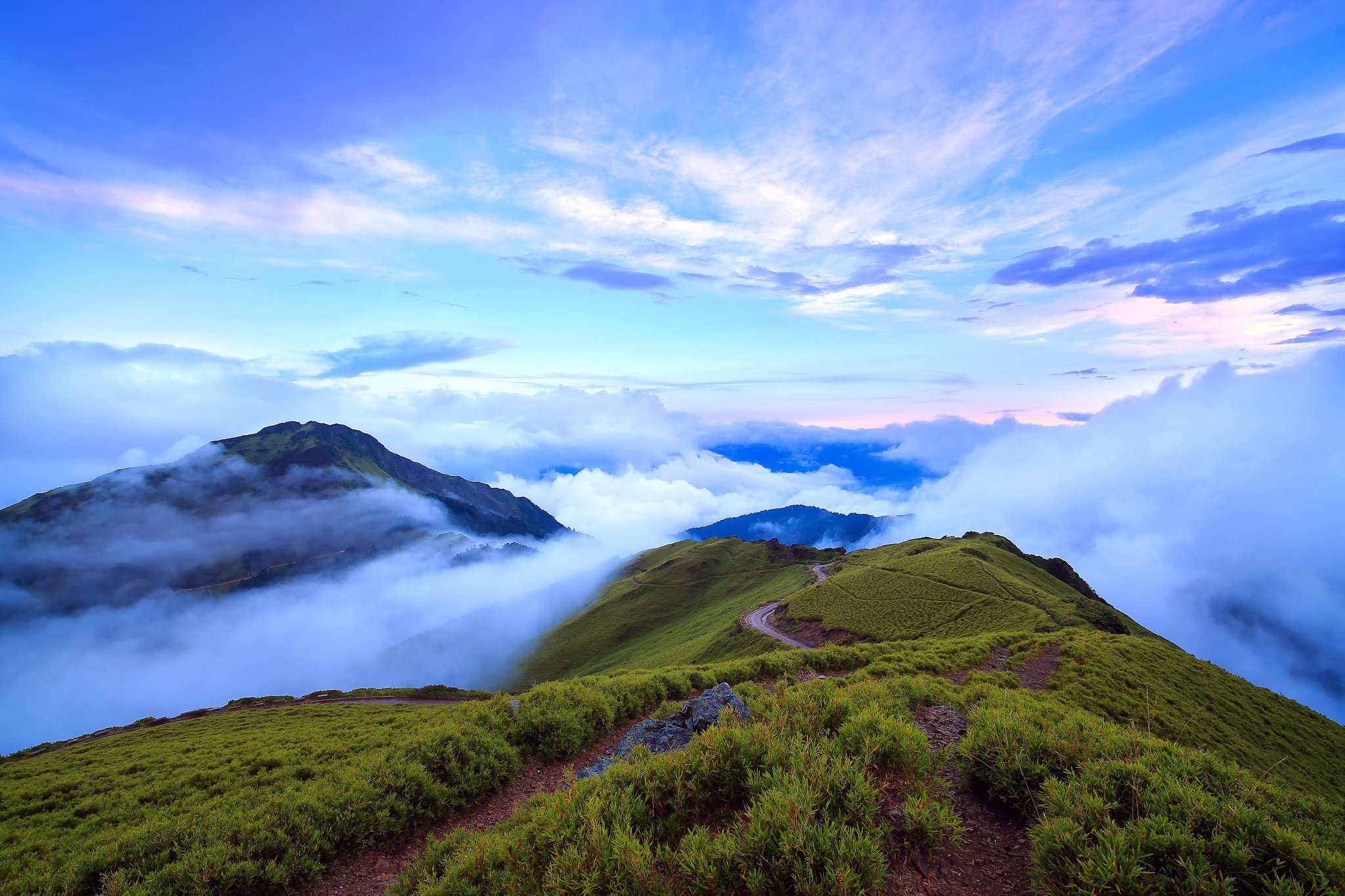 mountain, Taiwan, Nantou, Clouds Wallpaper