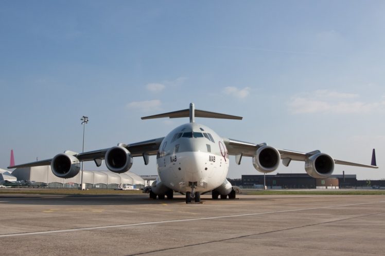 boeing, C17a, Globemaster iii, Airplane, Jet, Military, Aicrafts, Us air force, Canada, England, Cargo, Transport, Kuwait, Qatar HD Wallpaper Desktop Background