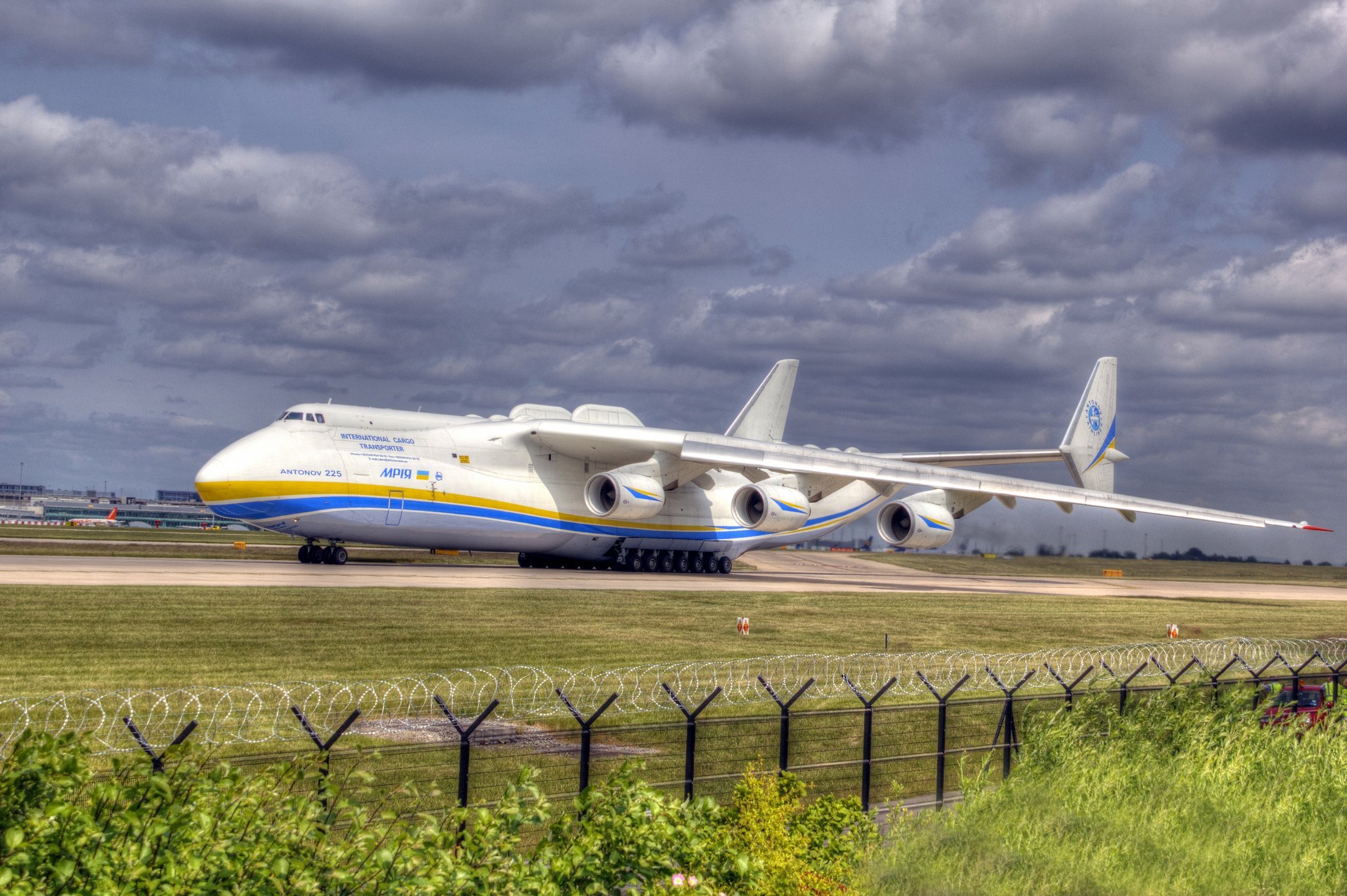 Antonov An 255