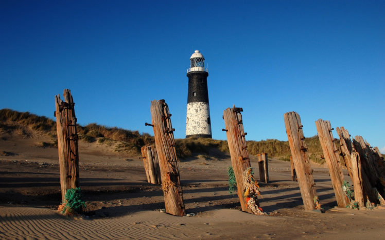 lighthouse, Posts, Beach, Fence, Sky HD Wallpaper Desktop Background