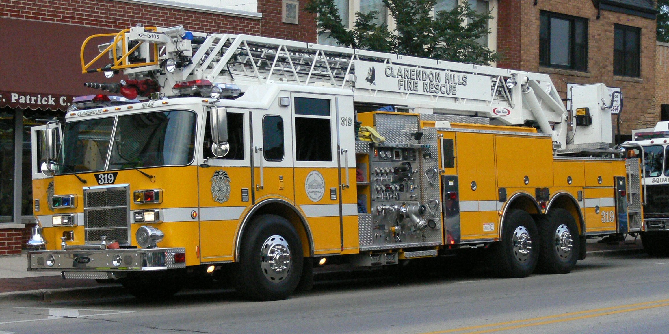 ambulance, Camion, Cars, Emergency, Fire, Fire, Departments, Medic, Chicago, Michigan, Pompier, Rescue, Suv, Truck, Usa Wallpaper