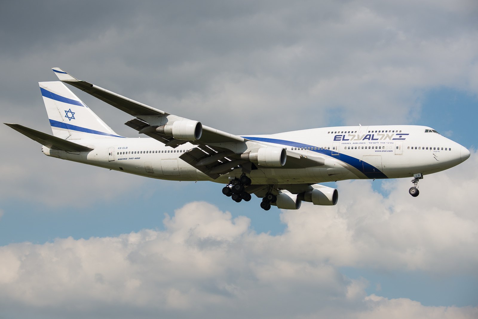 aicrafts, Boeing, 747, Airports, Jet, Sky, Transports, Cargo Wallpaper