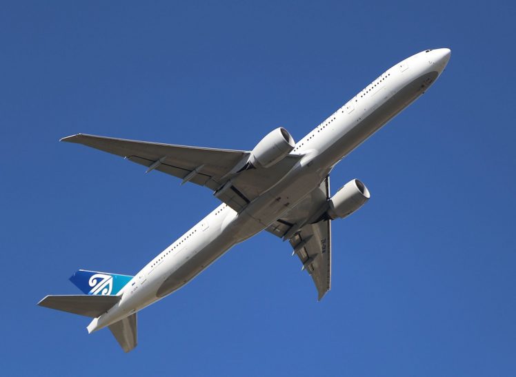aircrafts, Airliner, Airplane, Boeing, 777, Plane, Transport HD Wallpaper Desktop Background