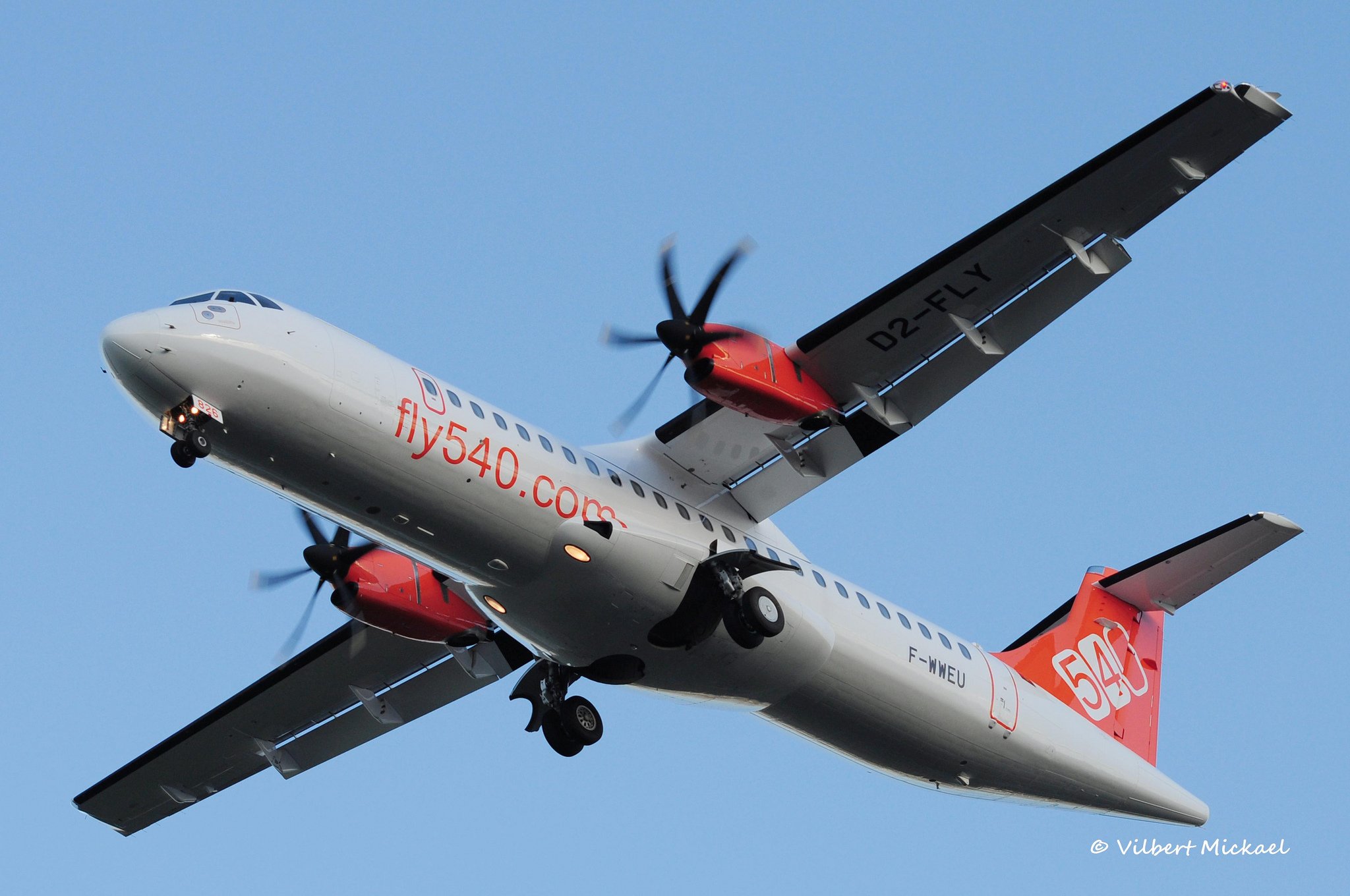 atr, 42, 72, 600, Aircrafts, Airliner, Airplane, Plane, Transport Wallpaper