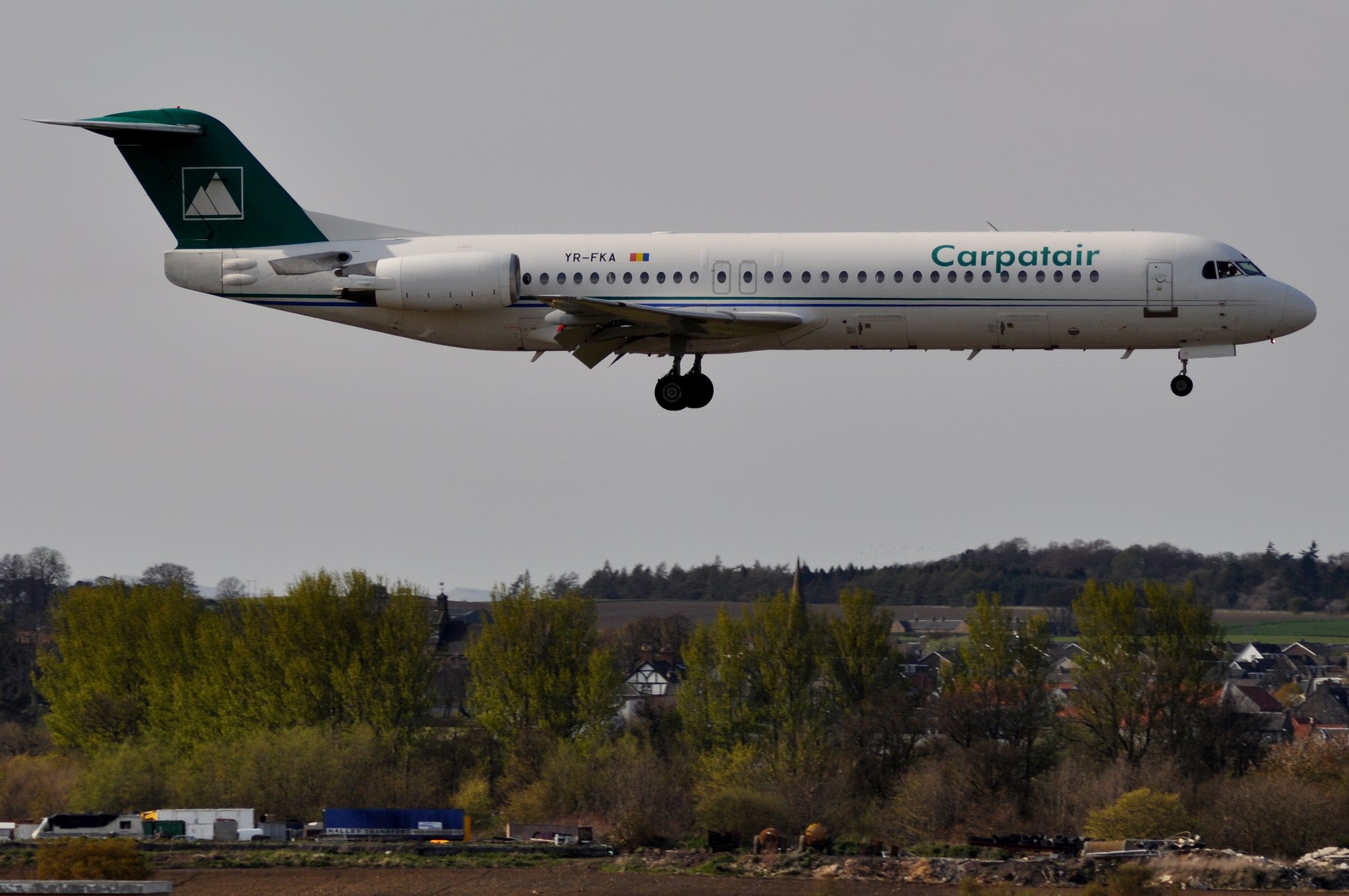 aircrafts, Airliner, Airplane, Fokker 100, Plane, Transport Wallpaper