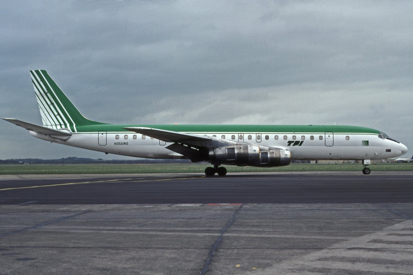 aircrafts, Airliner, Airplane, Douglas, Dc 8, Cargo, Plane, Transport, Usa Wallpaper