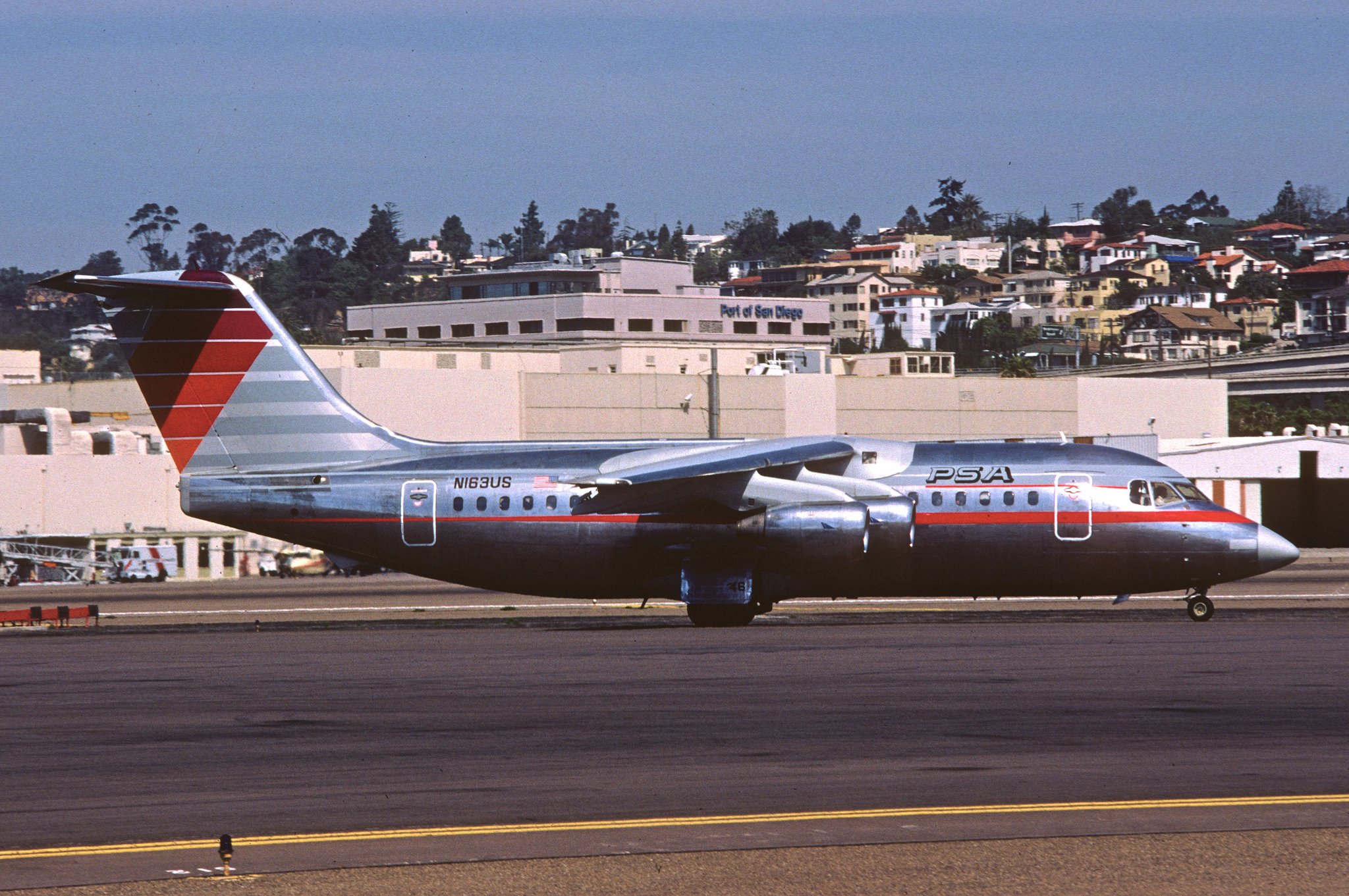 british, Aerospace, Bae, Airliner, Airplane, Plane, Transport, Aircrafts Wallpaper