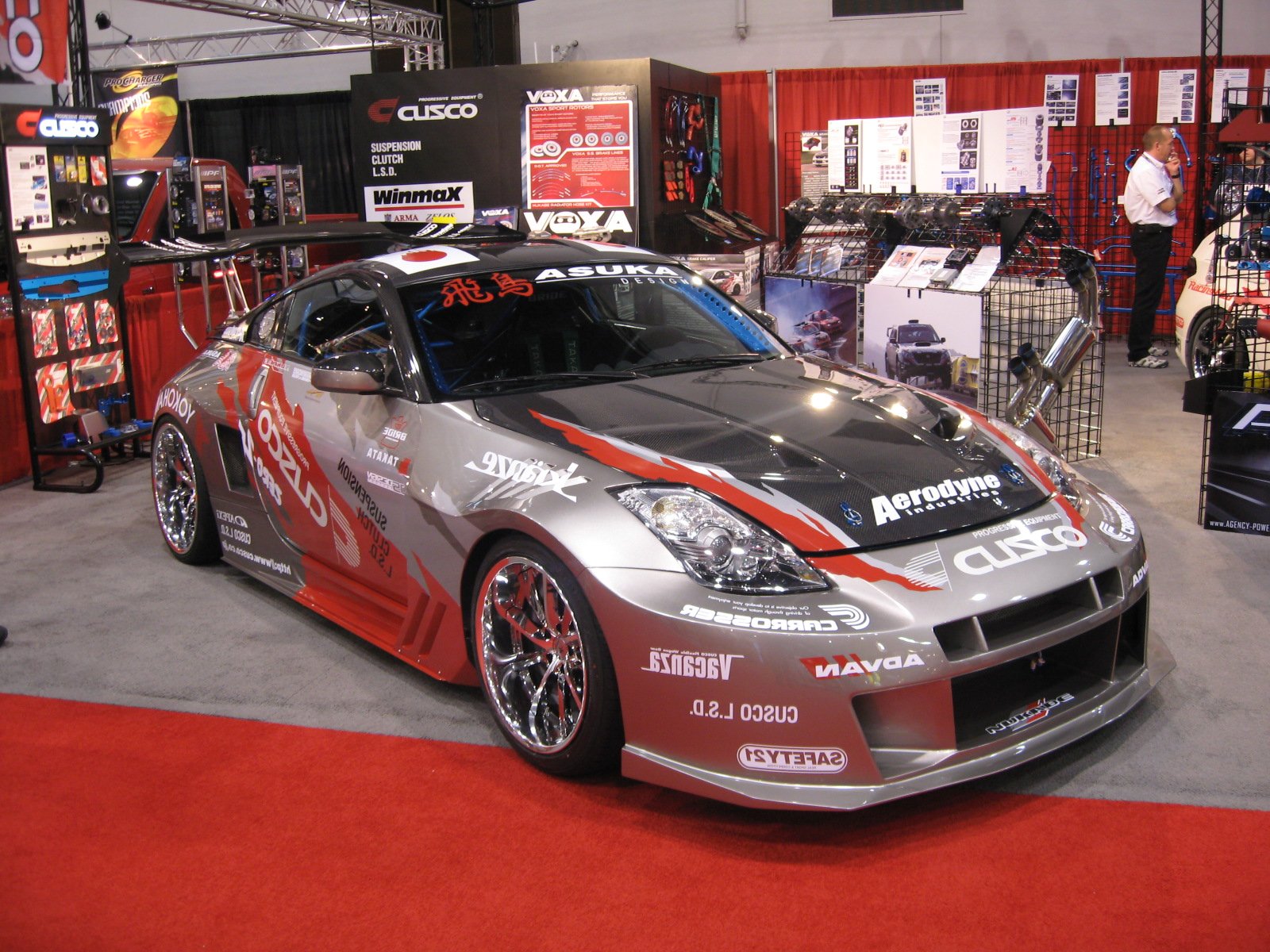 Ниссан япония. Nissan 350z Japan. Nissan 350z обвес kamikadze. Nissan 379z Nismo. 370z Nissan Япония.