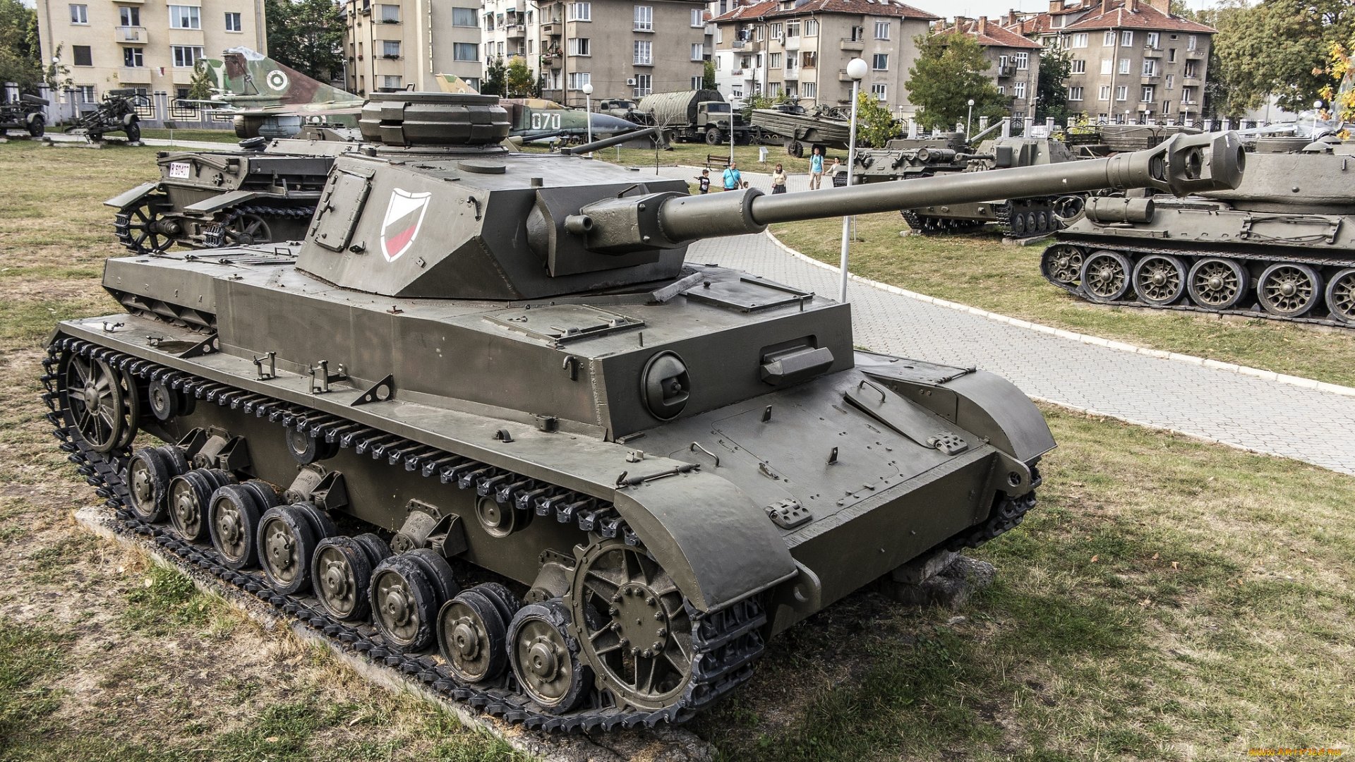 tank, Military, Vehicle Wallpaper