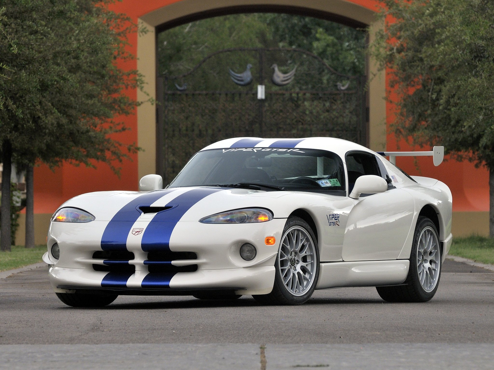 Dodge Viper GTS R 2013