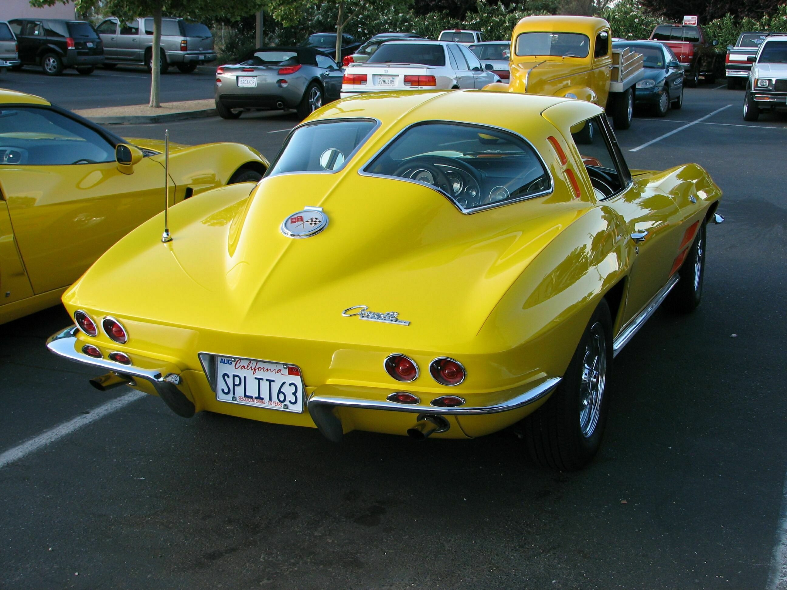 Chevrolet Corvette 1963 Stingray Split