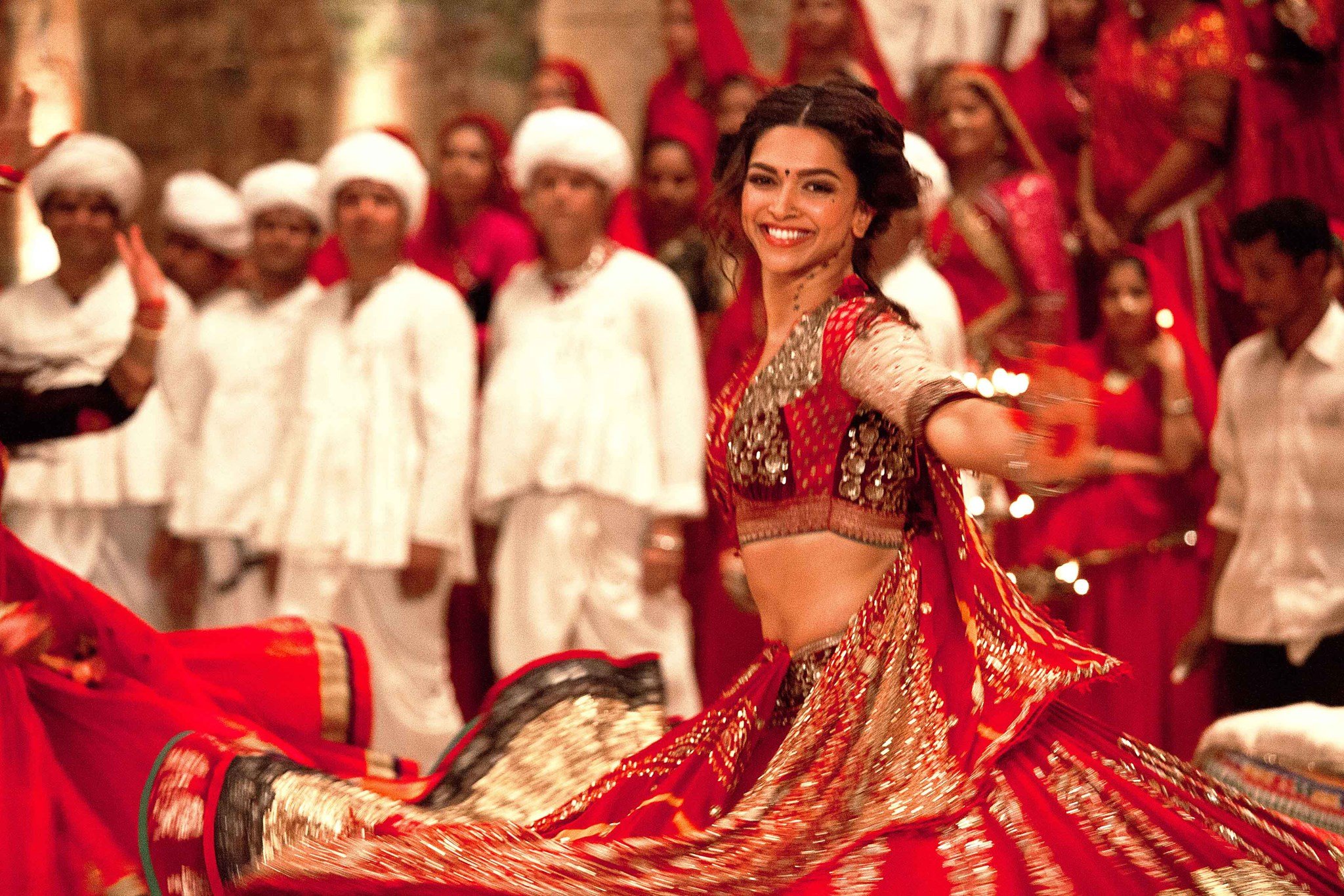 goliyon, Ki, Raasleela, Ram leela, Bollywood, Drama, Musical, Romance, Deepika, Padukone Wallpaper