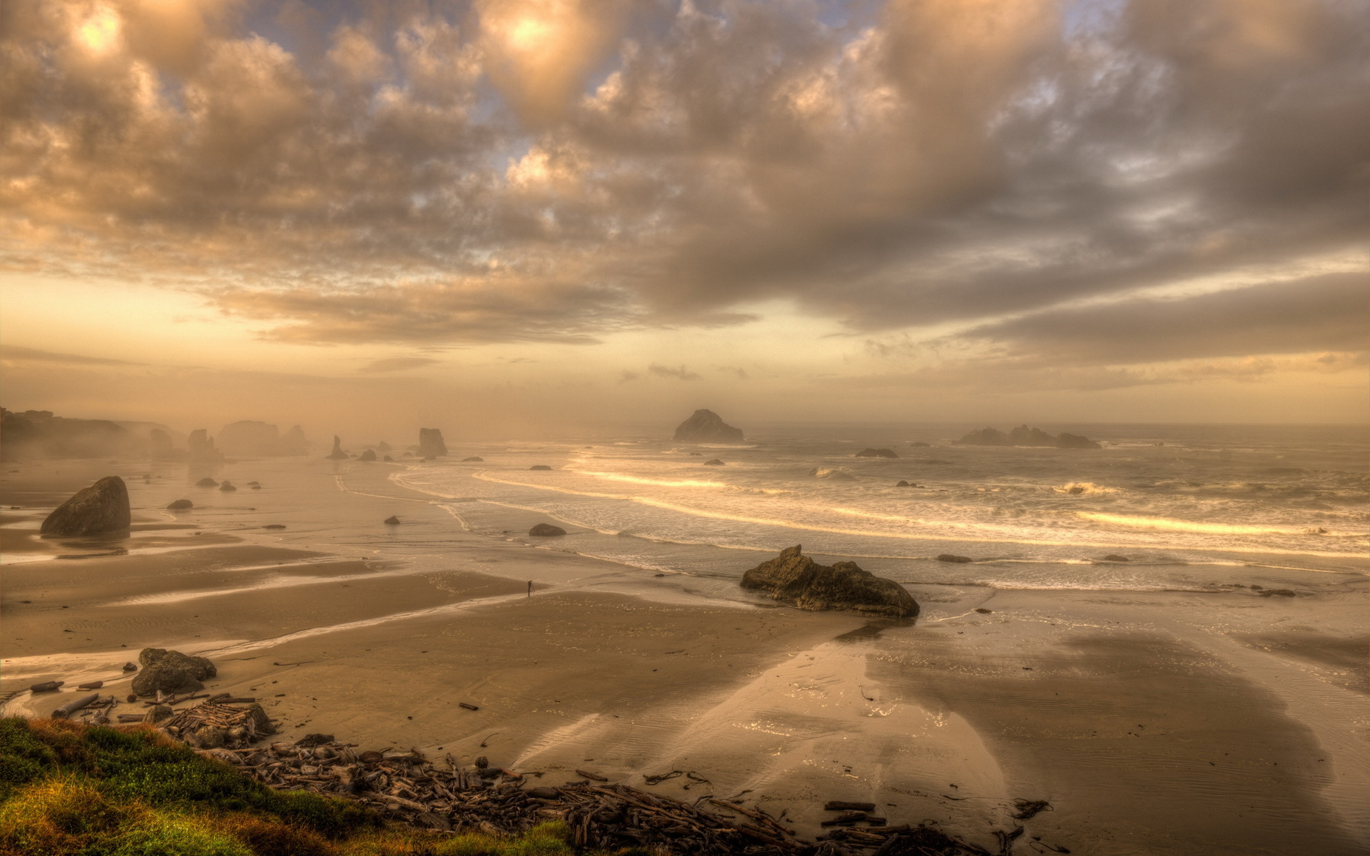 sea, Aeyaey, Sunset, Landscape, Ocean, Beaches, Coast, Shore, Sky, Clouds, Waves Wallpaper