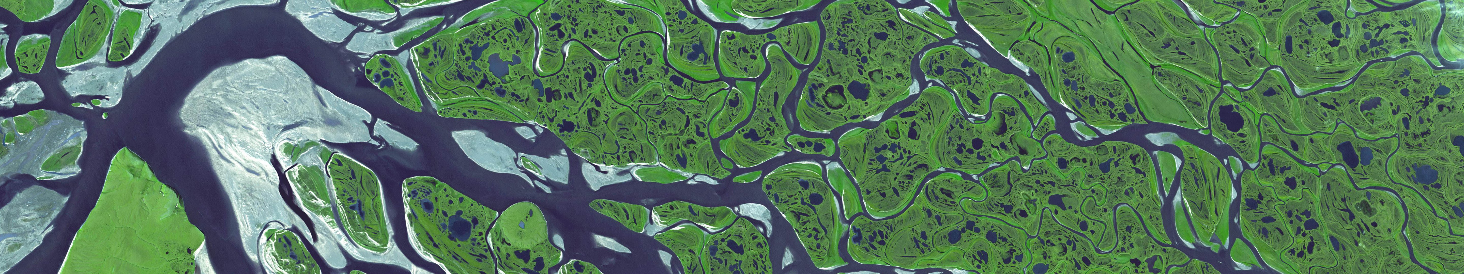 triple, Screen,  , Multi, Monitor,  , Multiple,  , Space,  , Espace,  , Terre,  , Earth Wallpaper