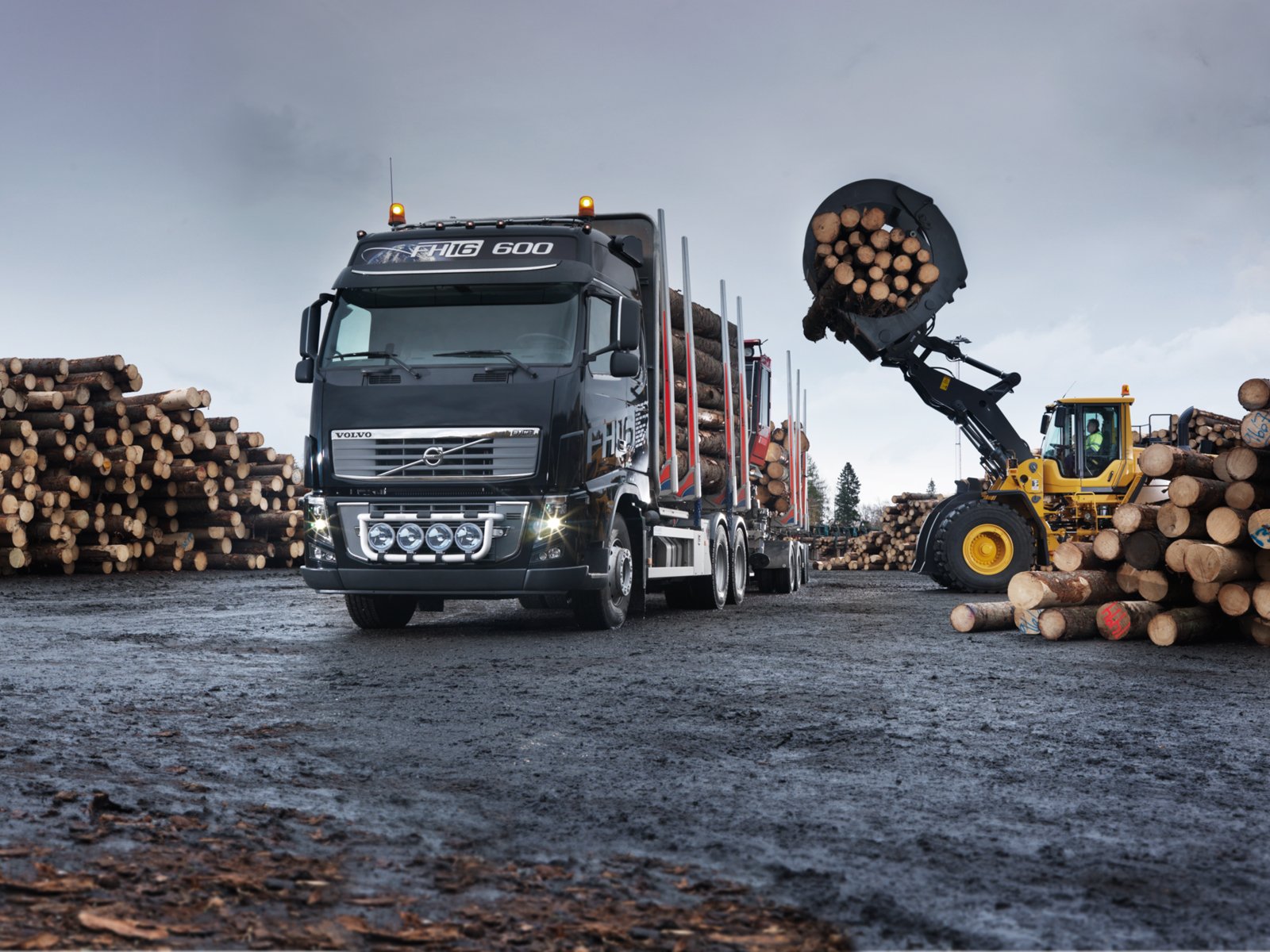 2003, Volvo, Fh16, Timber, Semi, Tractor, Construction Wallpaper