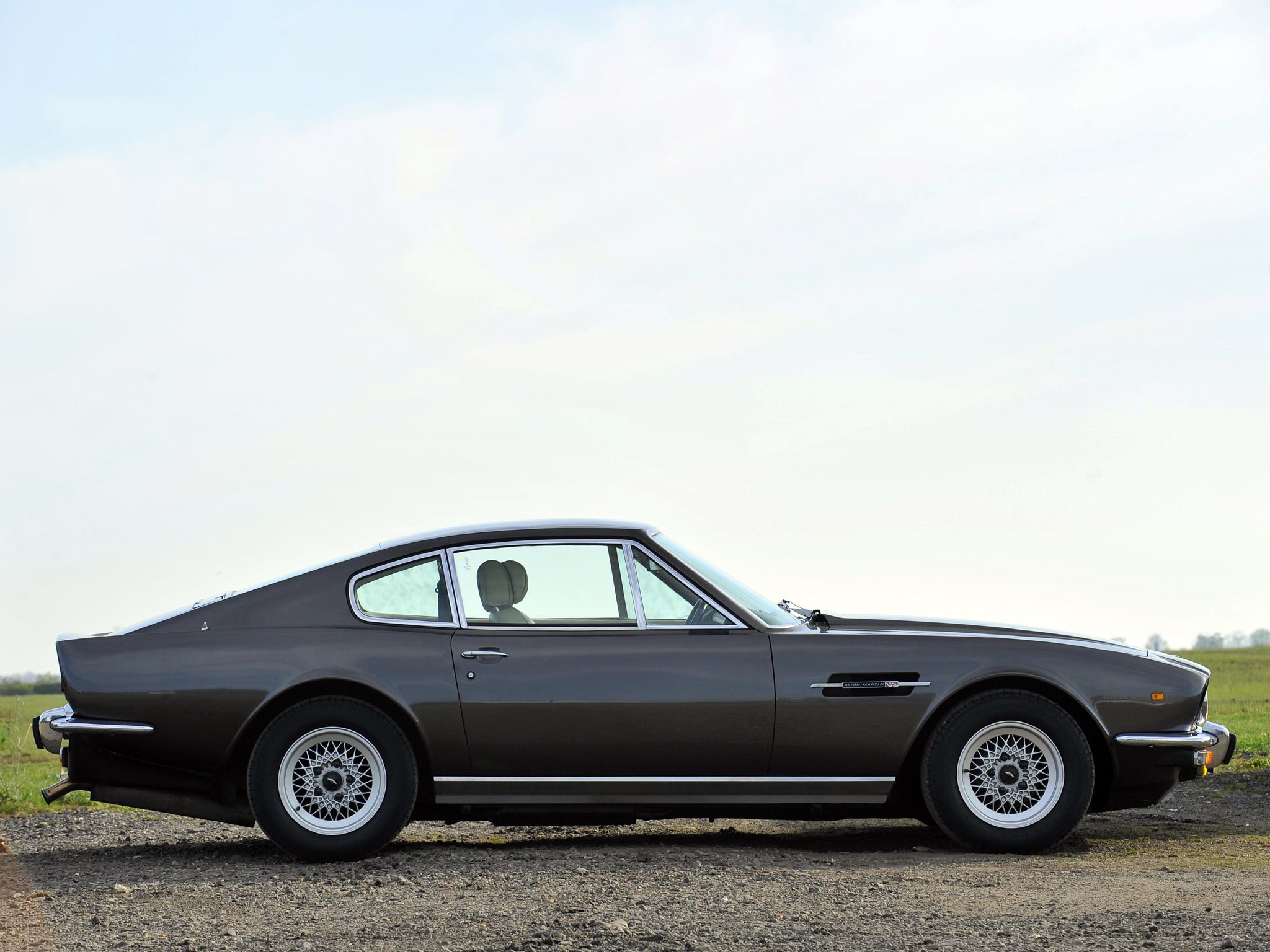 1972 89, Aston, Martin, V 8, Saloon, Eu spec Wallpaper