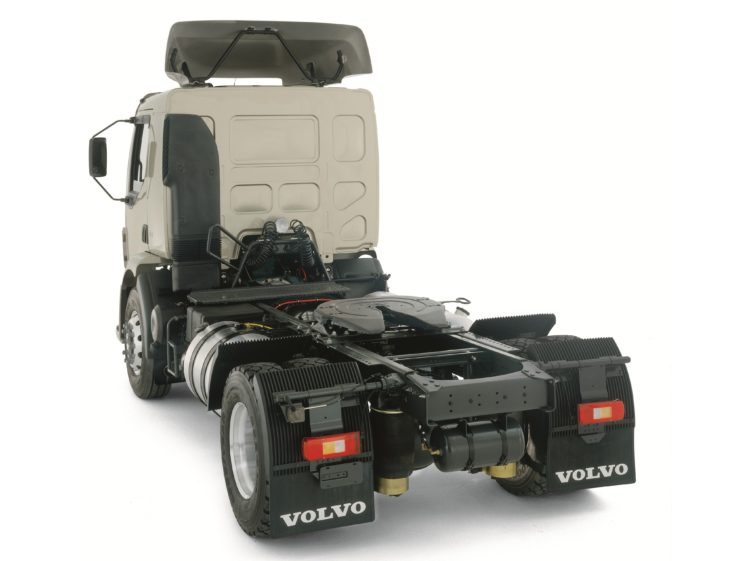 2003, Volvo, V m, 310, 4×2, Tractor, Semi HD Wallpaper Desktop Background